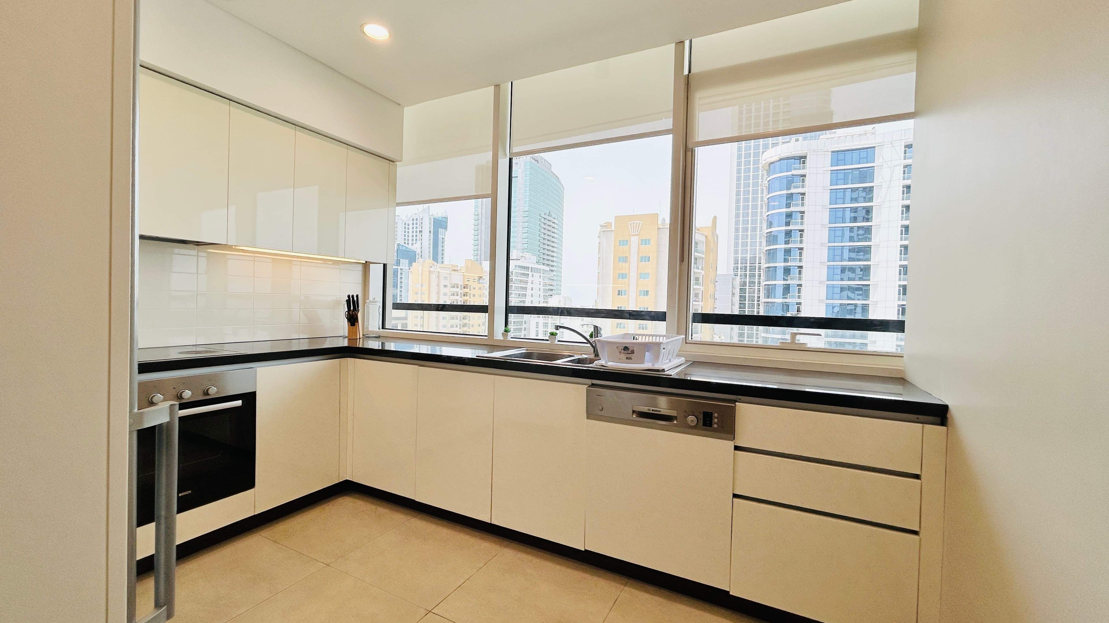 SEA VIEW | HIGH END AMENITIES | LUXURY | SPACIOUS
