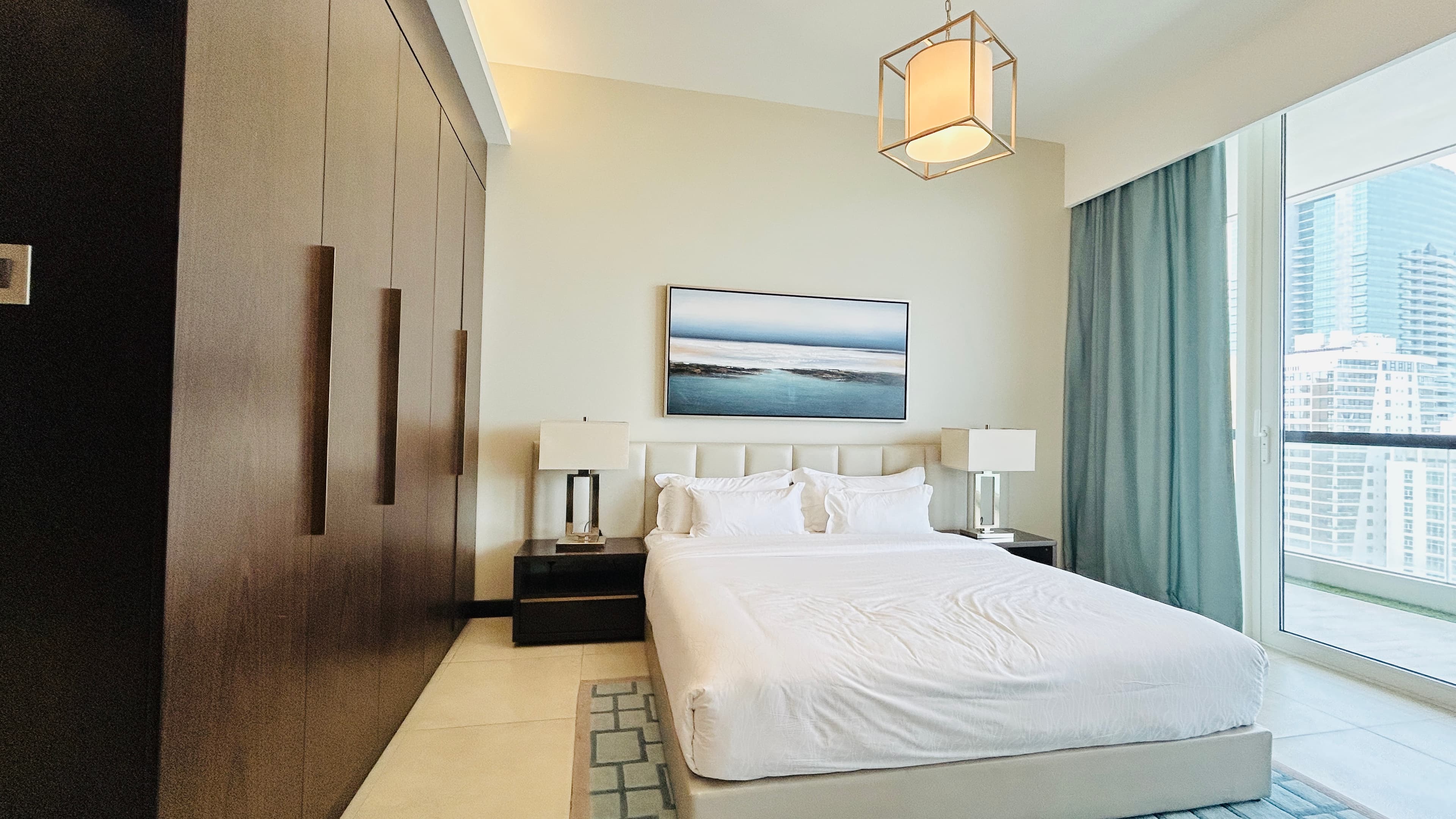 SEA VIEW | HIGH END AMENITIES | LUXURY | SPACIOUS