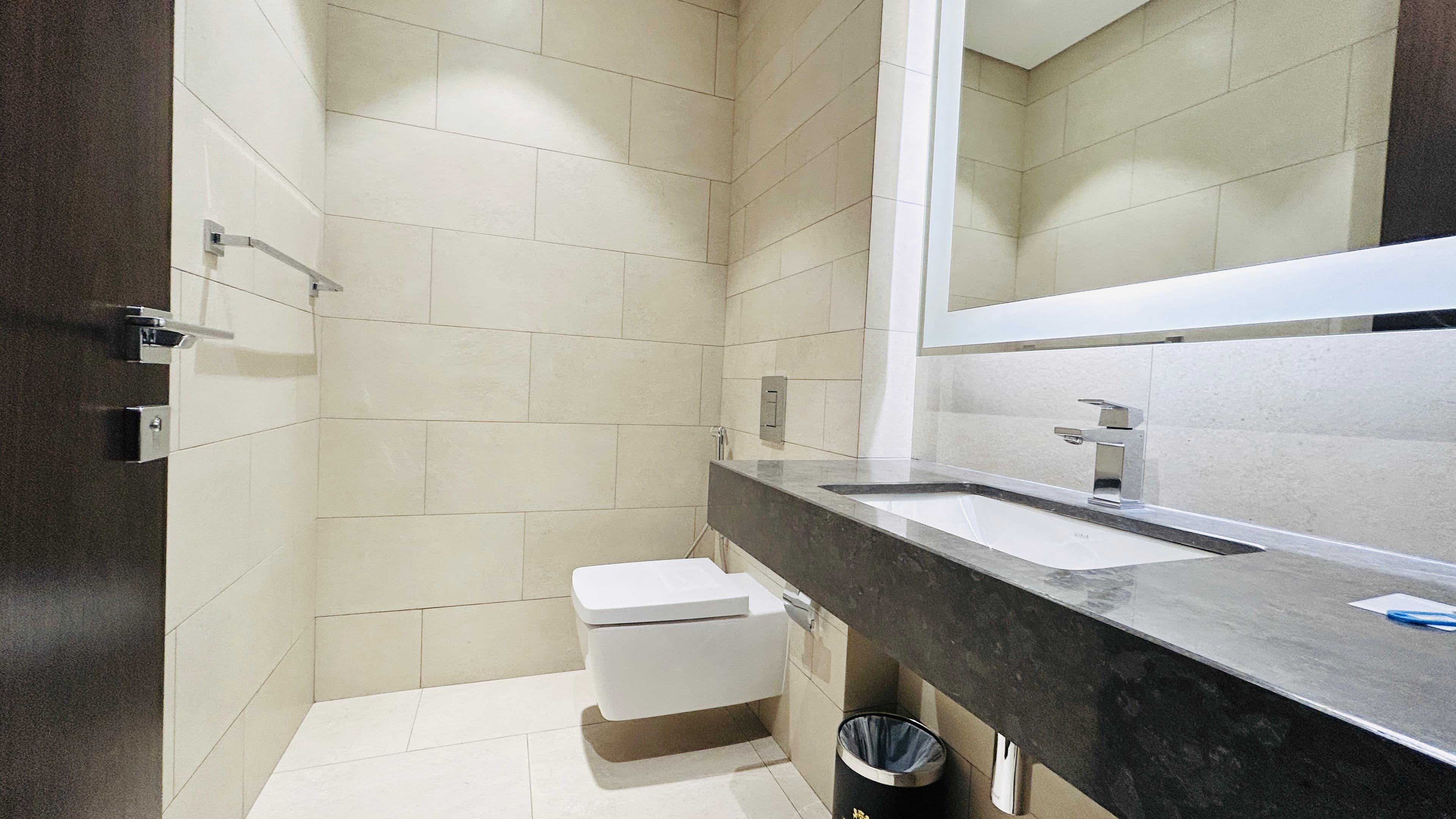SEA VIEW | HIGH END AMENITIES | LUXURY | SPACIOUS