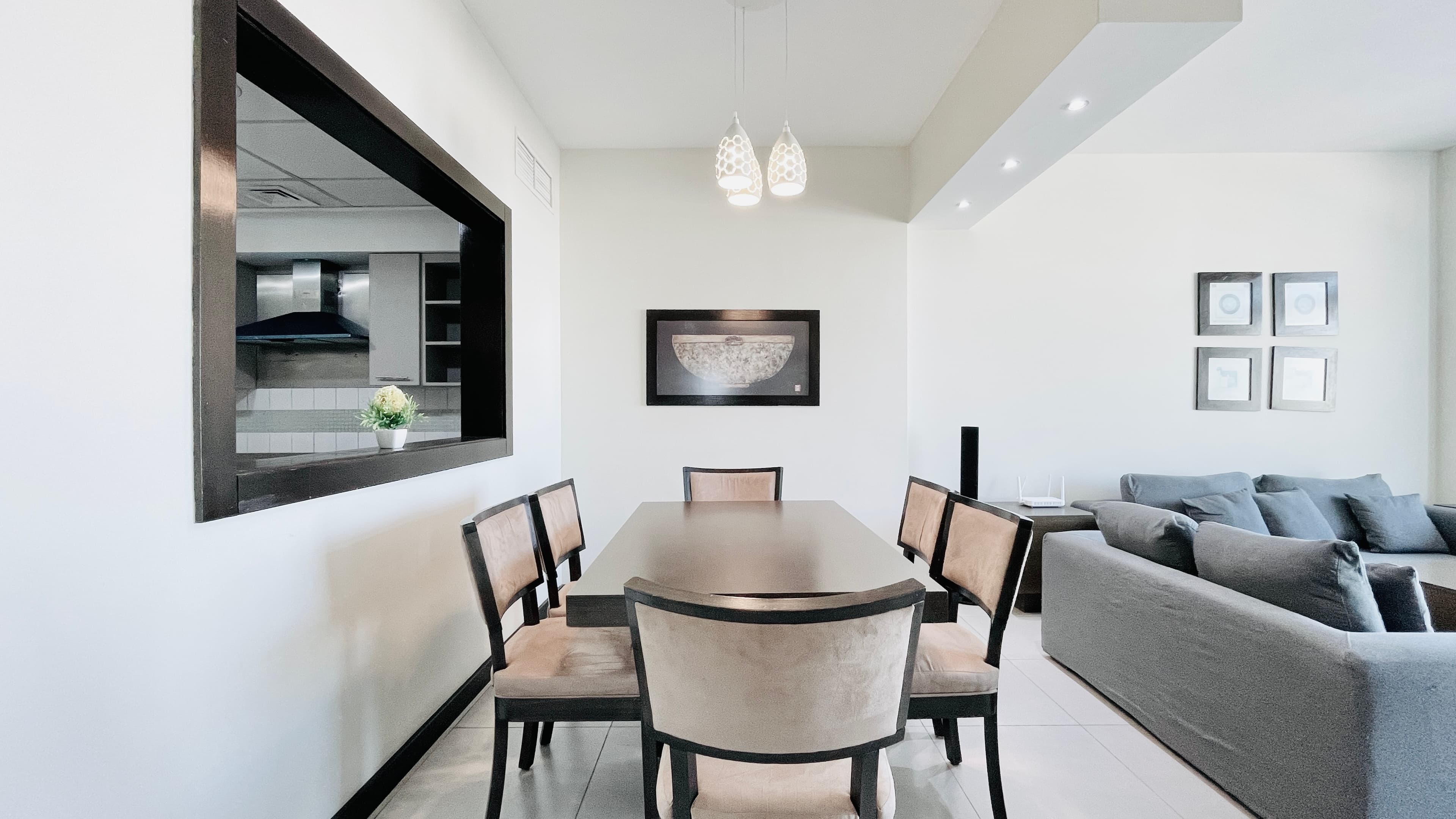 MODERN | CITY VIEW |SPACIOUS ROOMS | GREAT FACILITIES