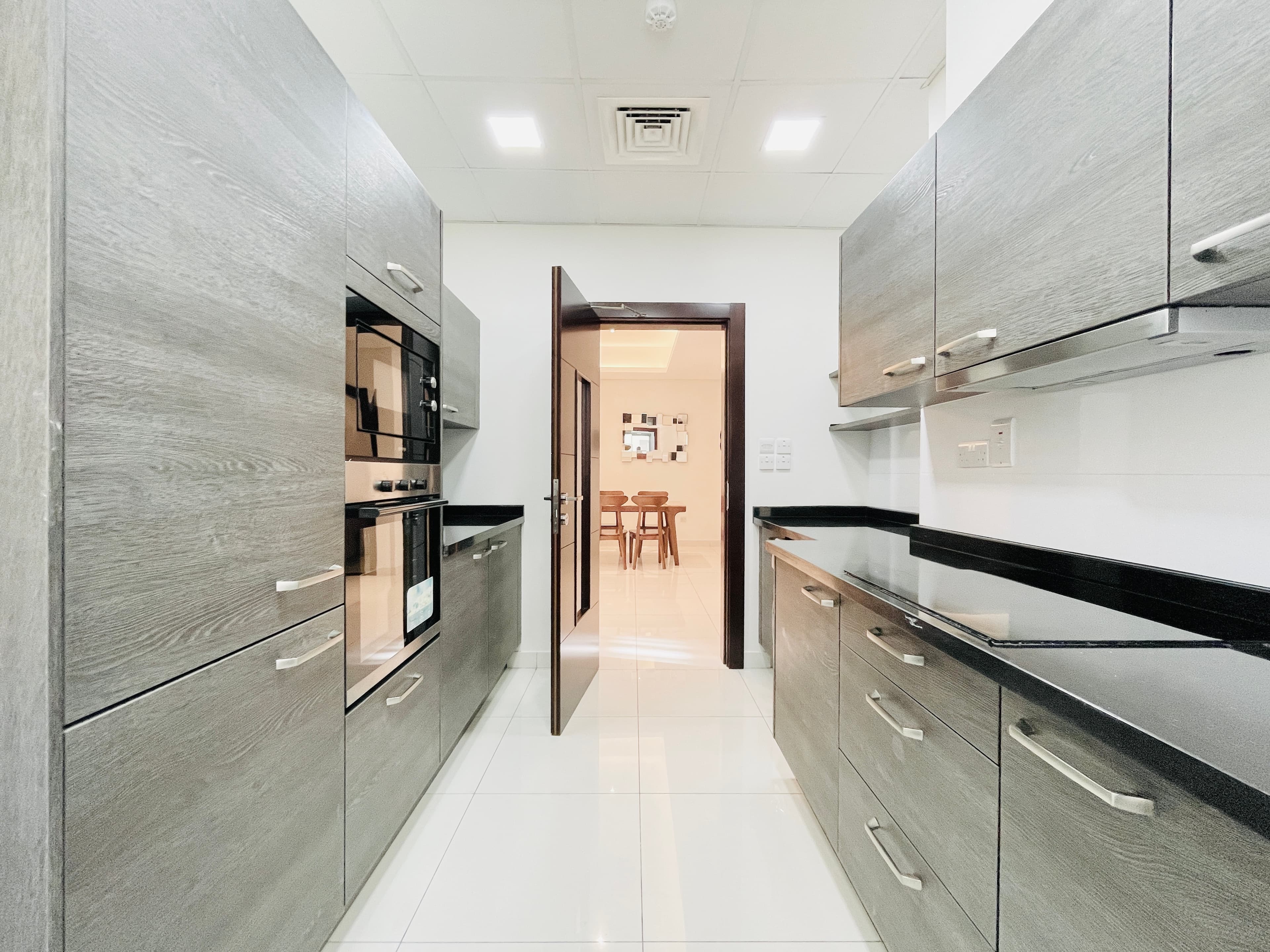 LUXURY | CITY VIEW | SPACIOUS ROOMS | GREAT FACILITIES