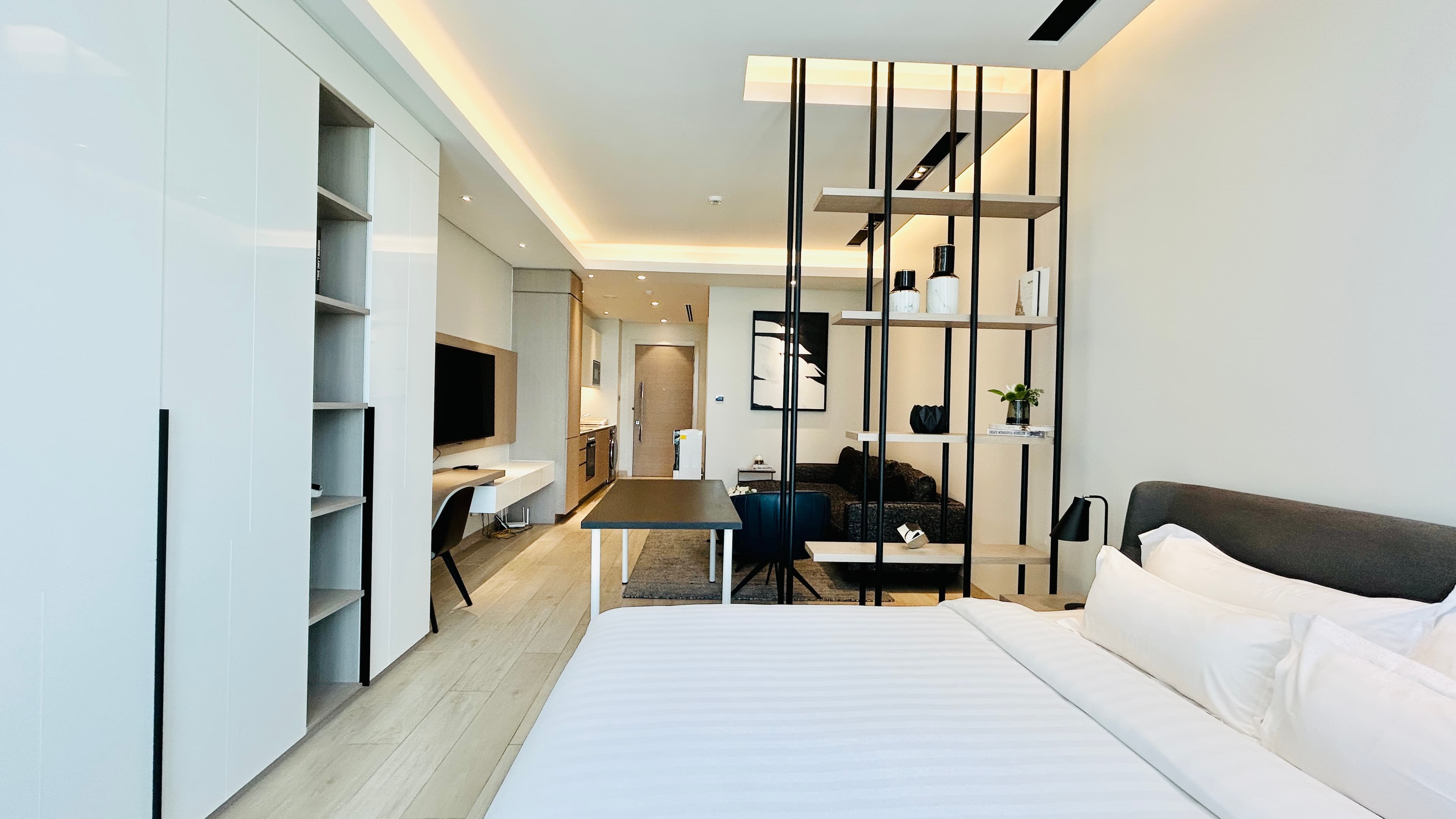 GREAT INVESTMENT | LUXURY | SPACIOUS ROOM | SEA VIEW