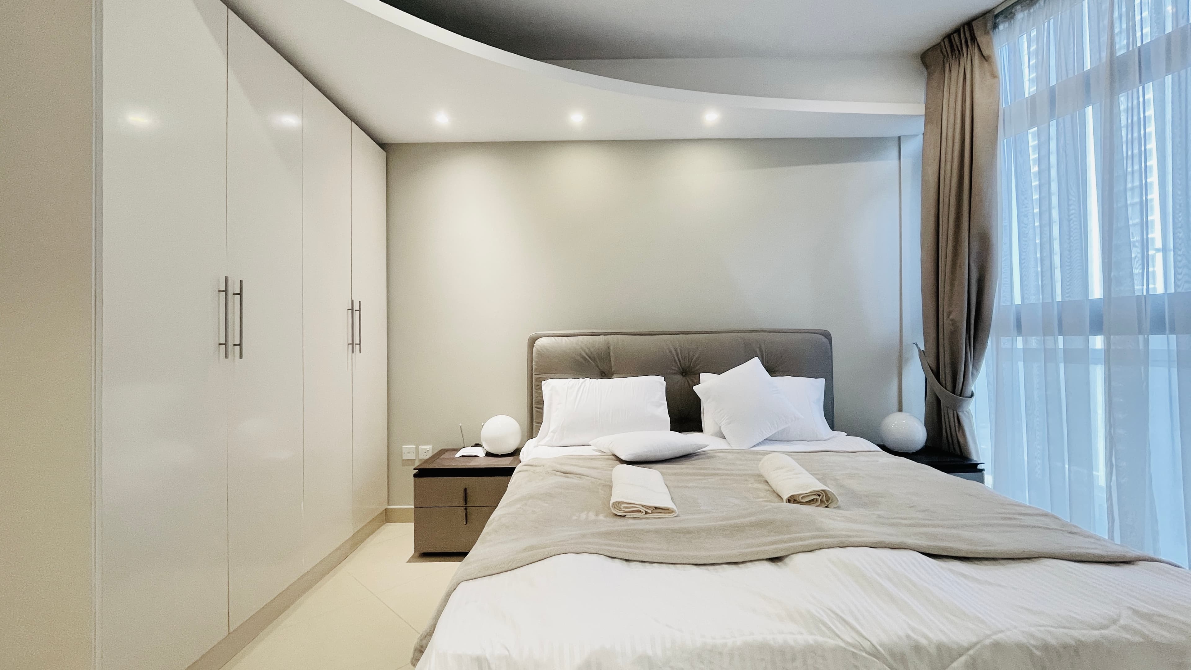 BALCONY | PARTIAL SEA/CITYVIEW | GREAT FACILITIES