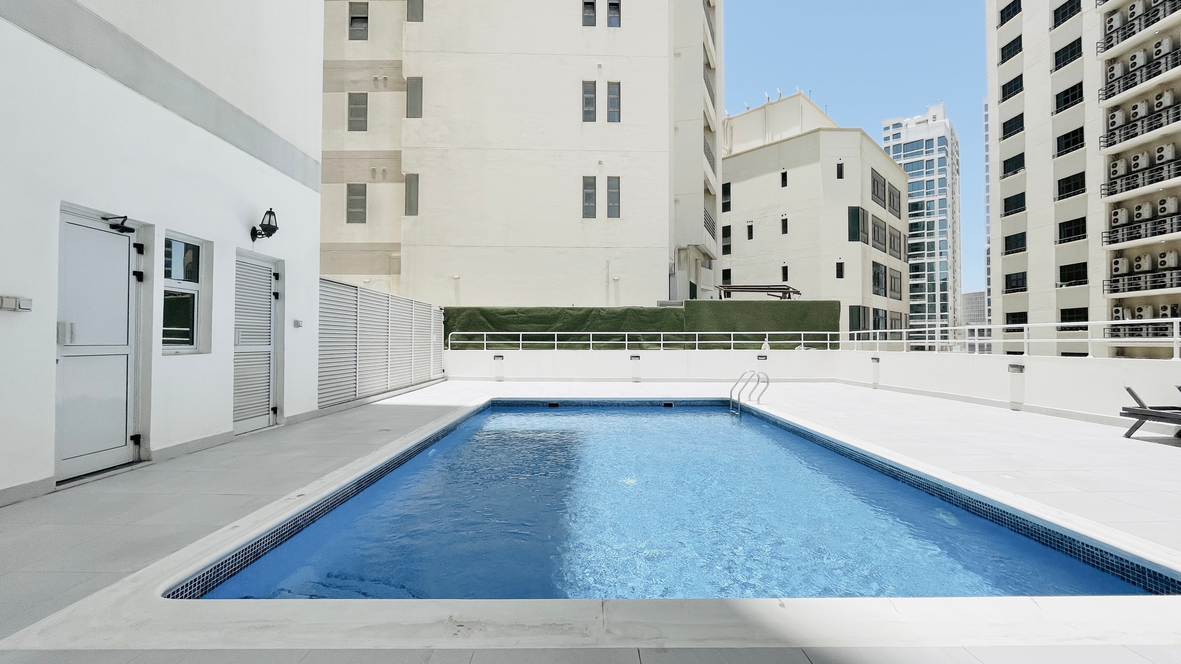SPACIOUS ROOMS | GREAT FACILITIES | CITY VIEW | MODERN