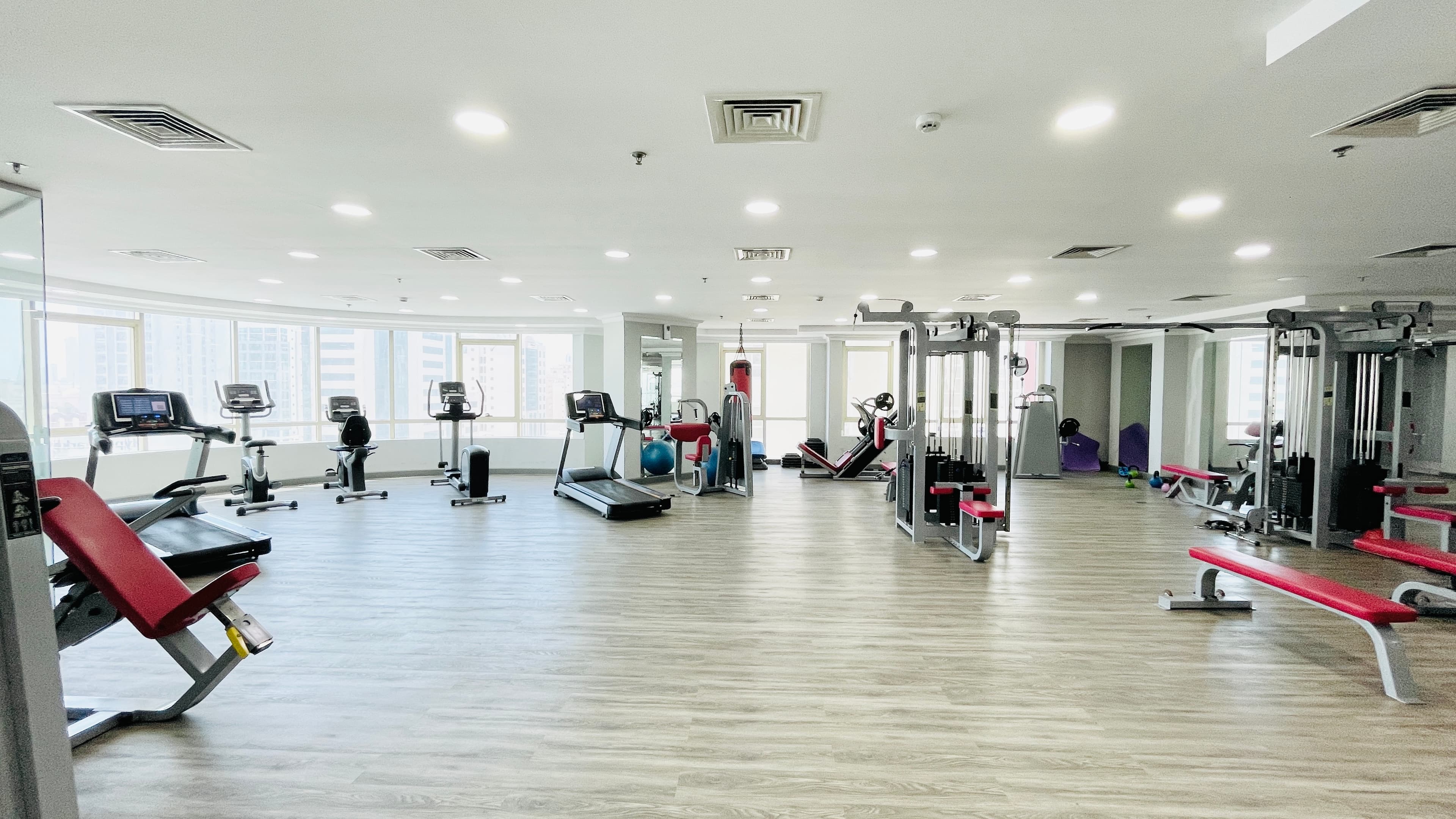 CITY VIEW | SPACIOUS ROOMS | GREAT FACILITIES |
