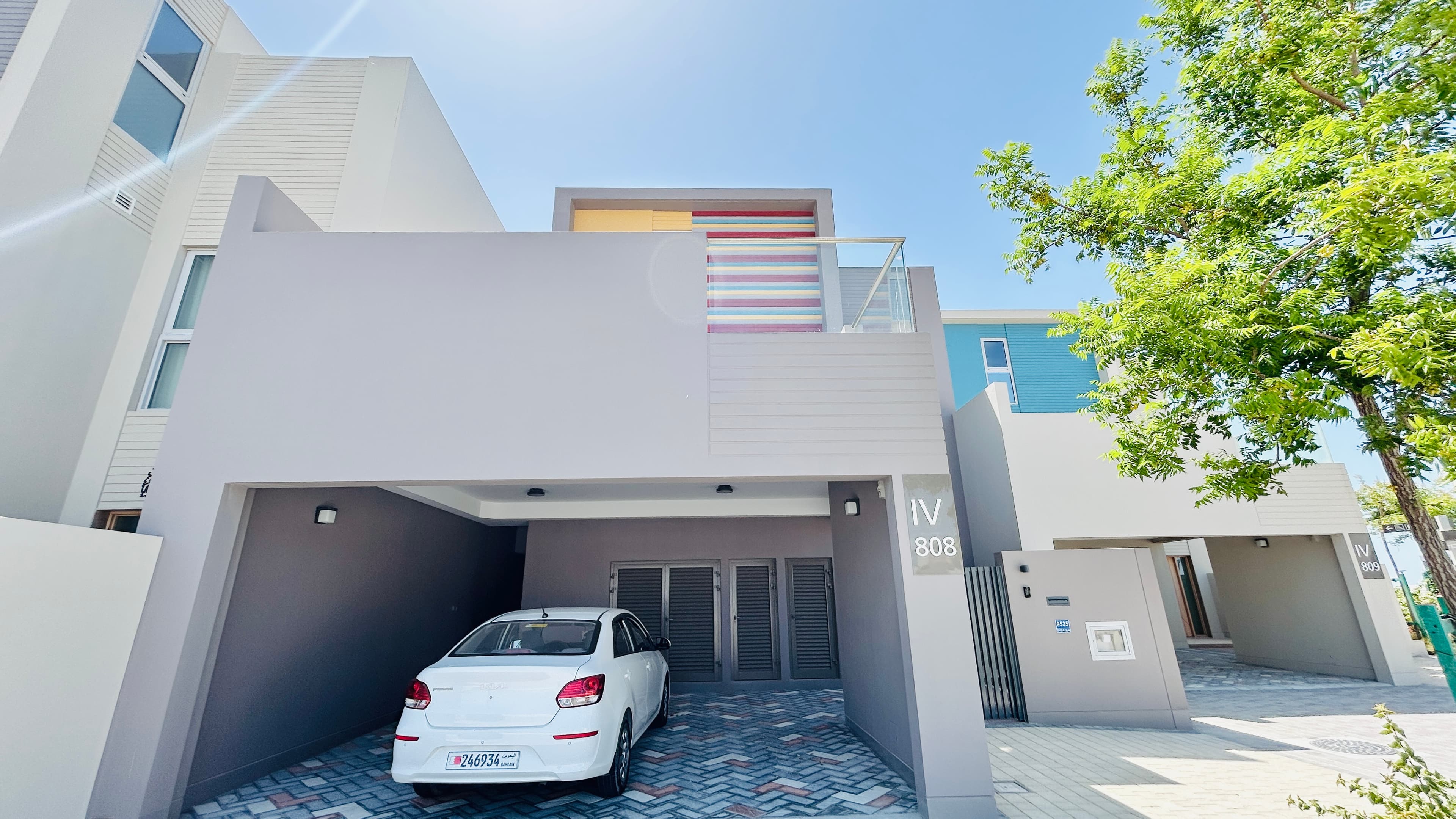 BRAND NEW | MODERN | PRIVATE POOL | WATERFRONT VIEW
