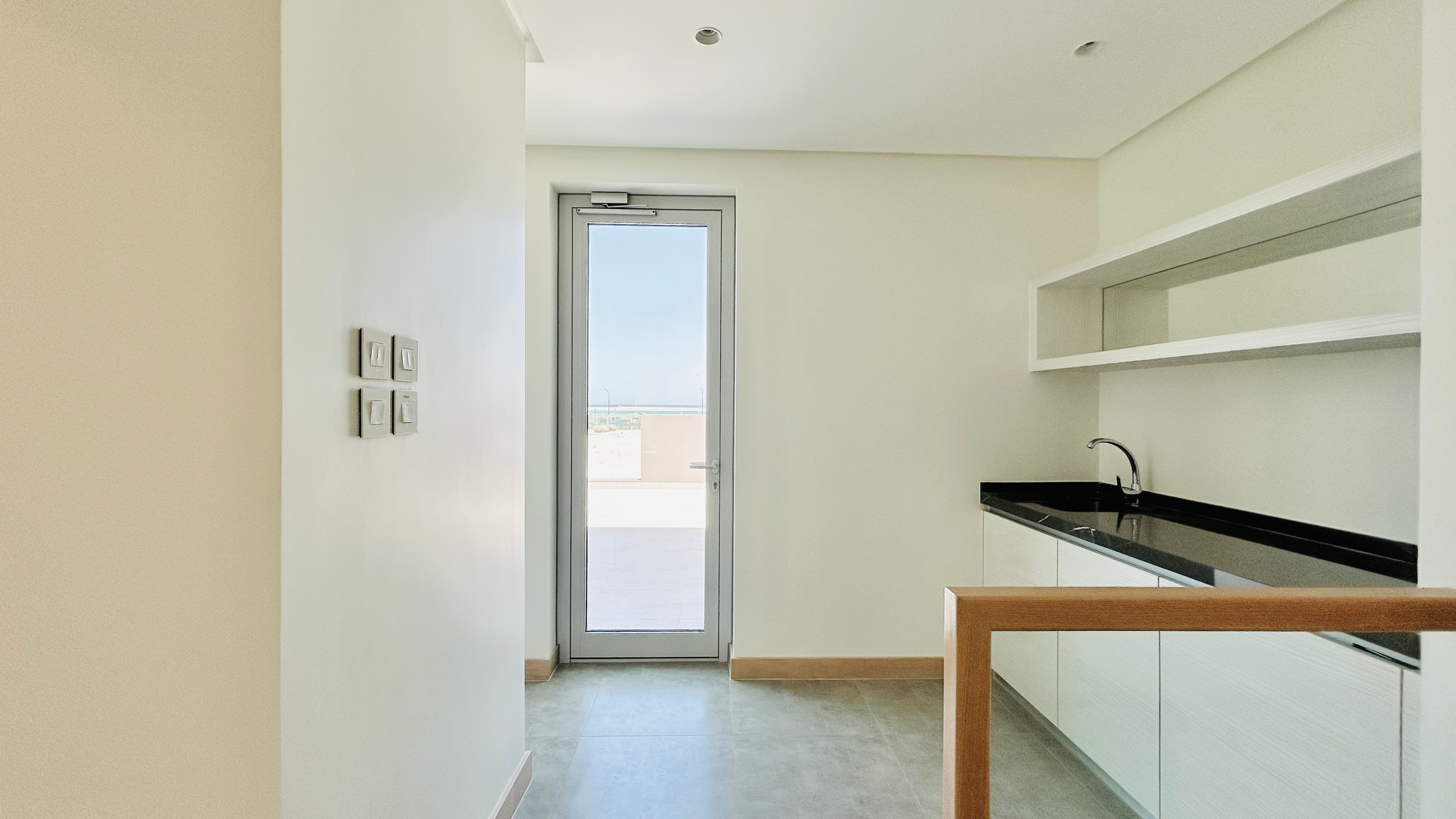 BRAND NEW | MODERN | PRIVATE POOL | WATERFRONT VIEW