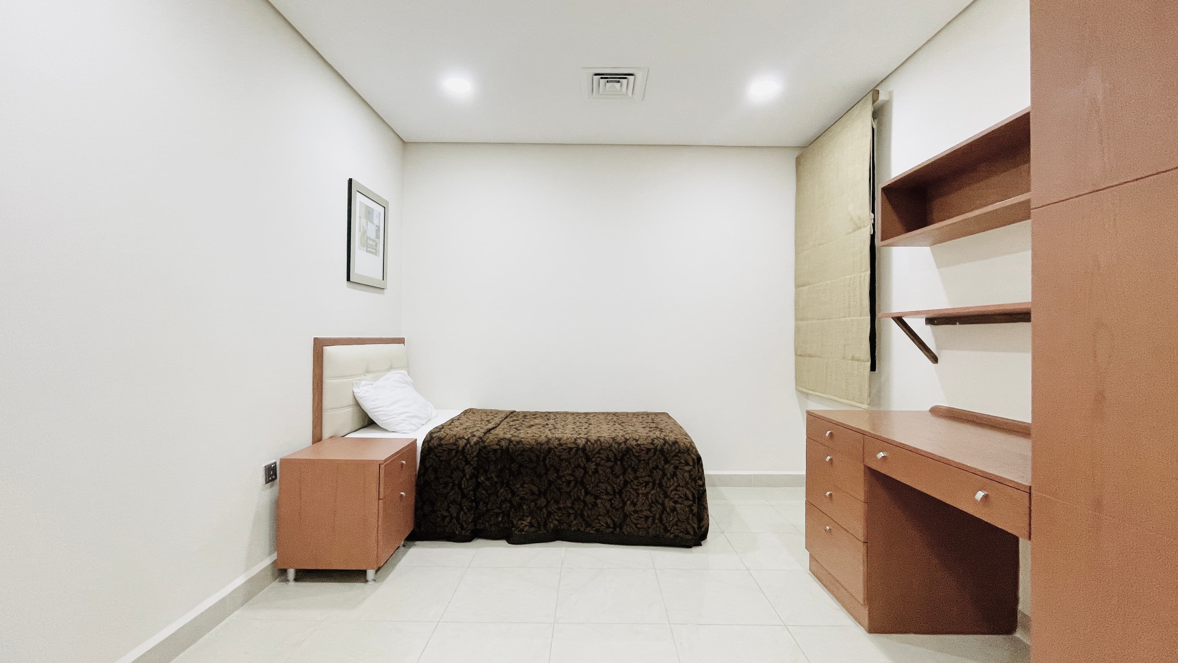 HOUSE KEEPING | BALCONY | CITYVIEW | GREAT FACILITIES