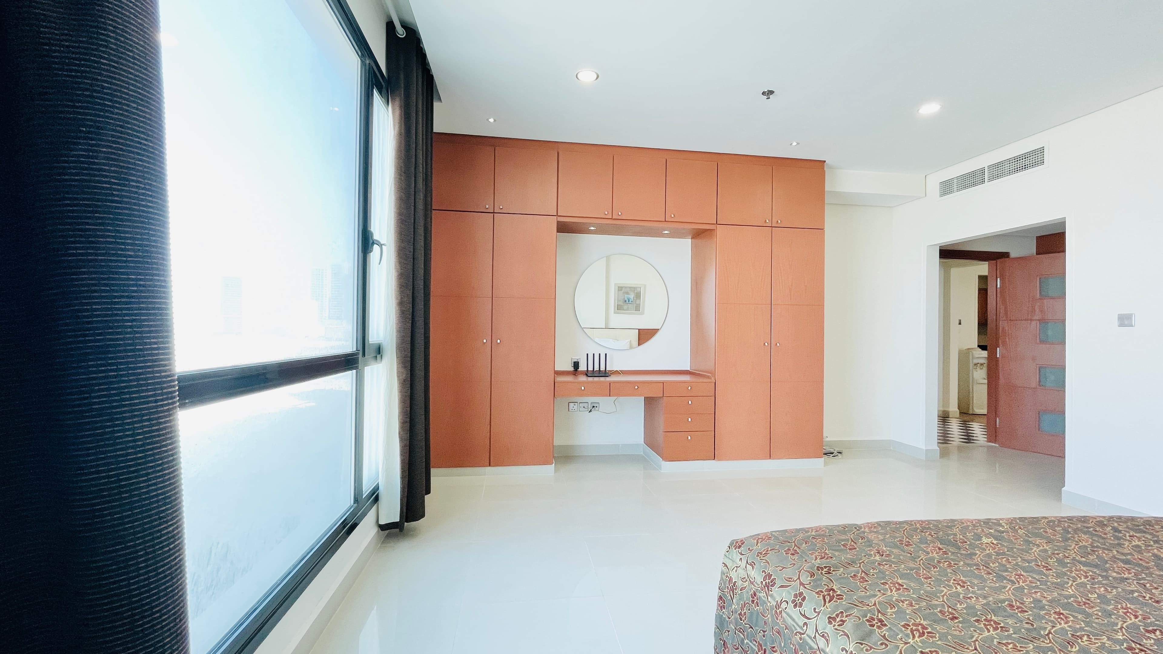 HOUSE KEEPING | SPACIOUS ROOMS | BALCONY | CITYVIEW