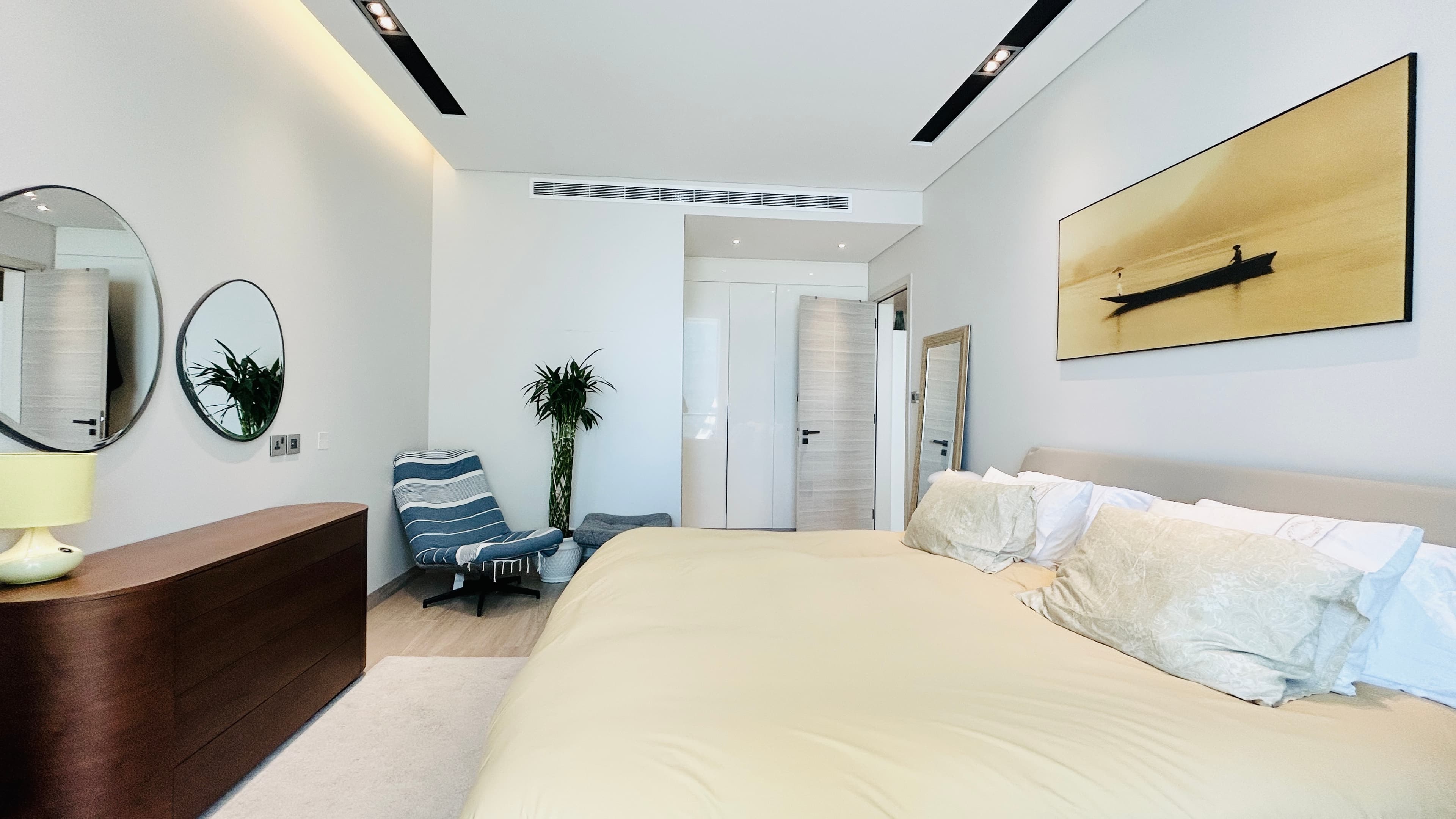 GREAT INVESTMENT | LUXURY | SPACIOUS ROOM | SEA VIEW