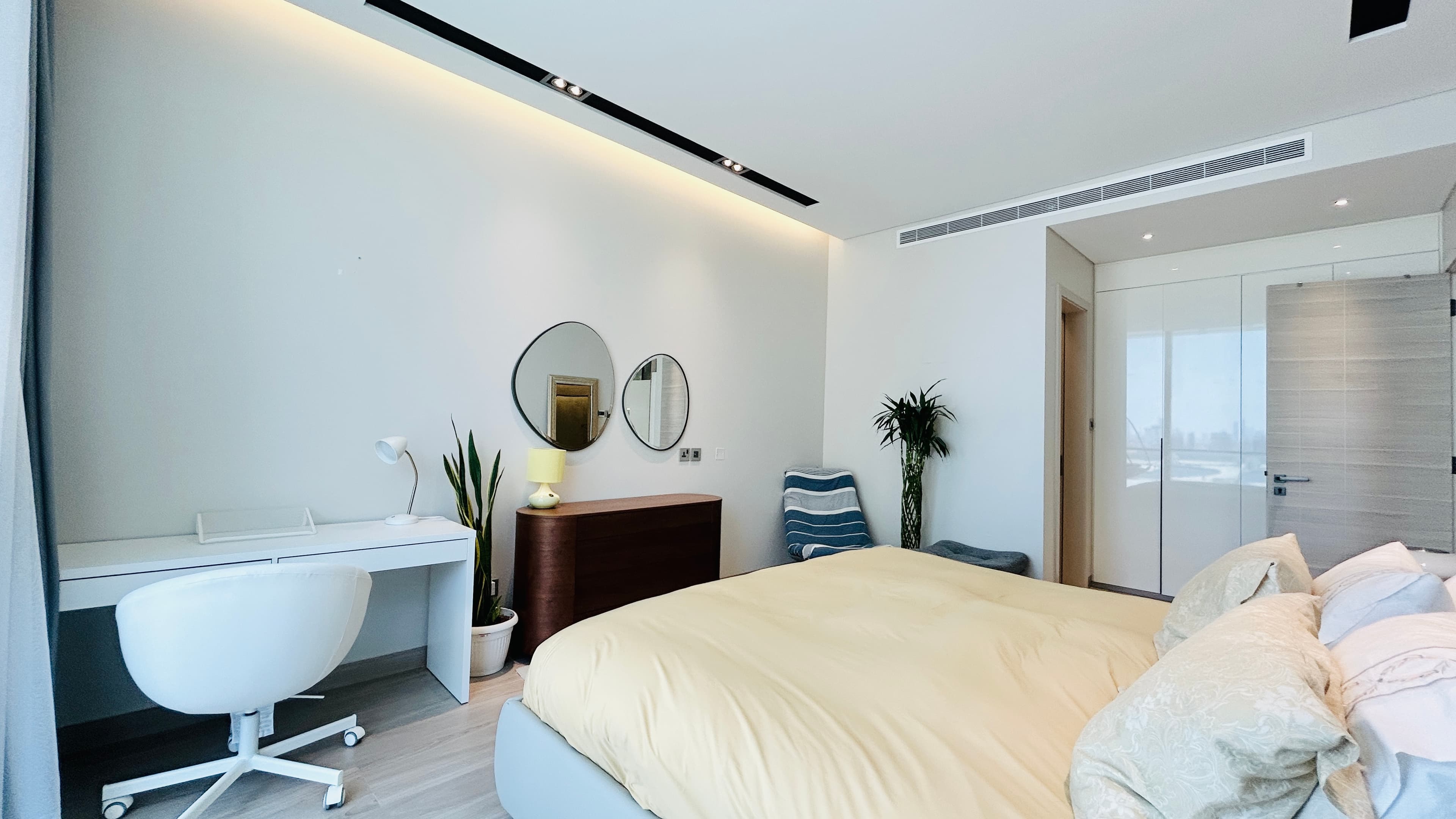 GREAT INVESTMENT | LUXURY | SPACIOUS ROOM | SEA VIEW