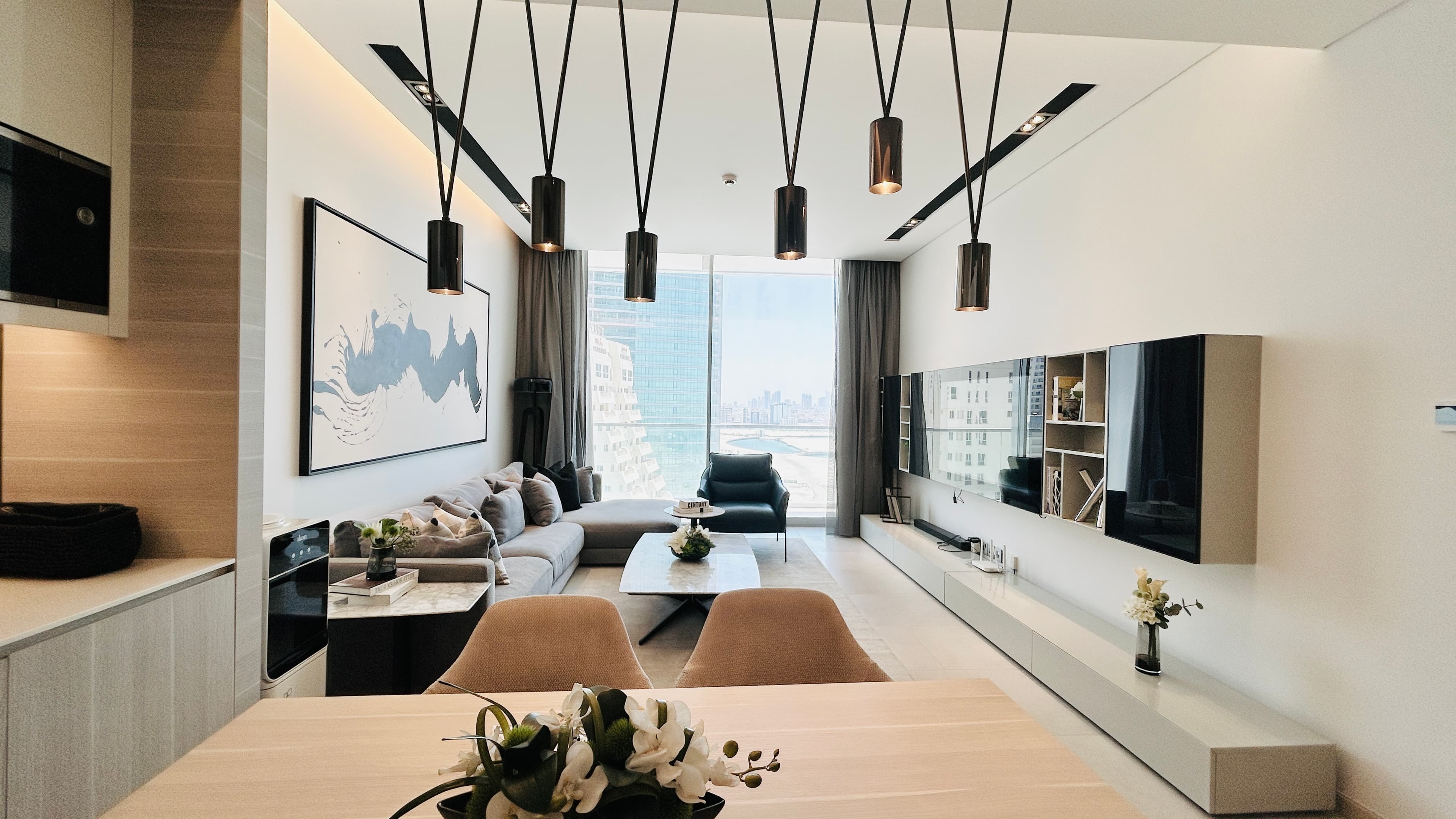 GREAT AMENITIES | LUXURY | SPACIOUS ROOM | SEA VIEW