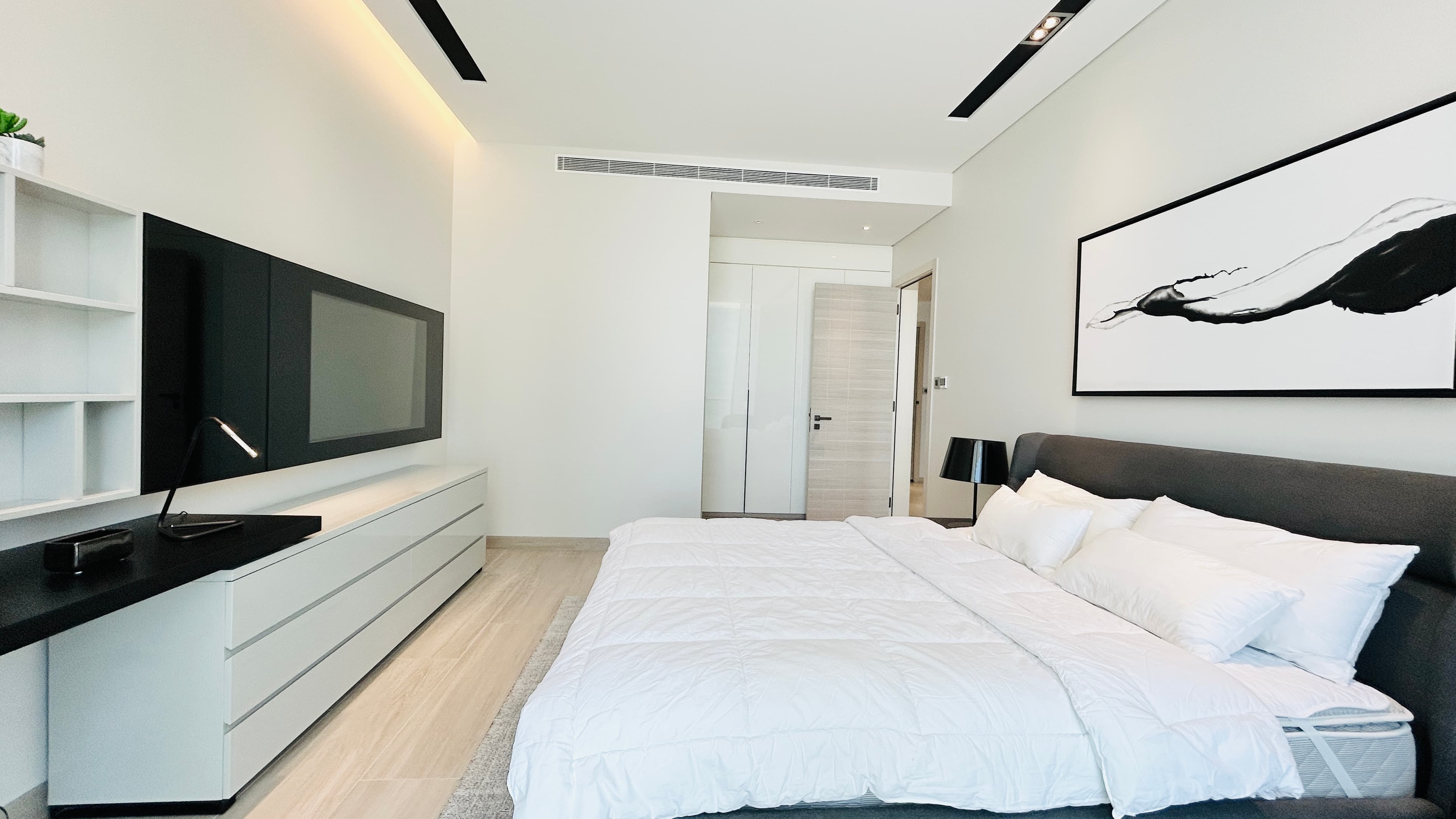 LUXURY | GREAT INVESTMENT | SPACIOUS | SEA VIEW