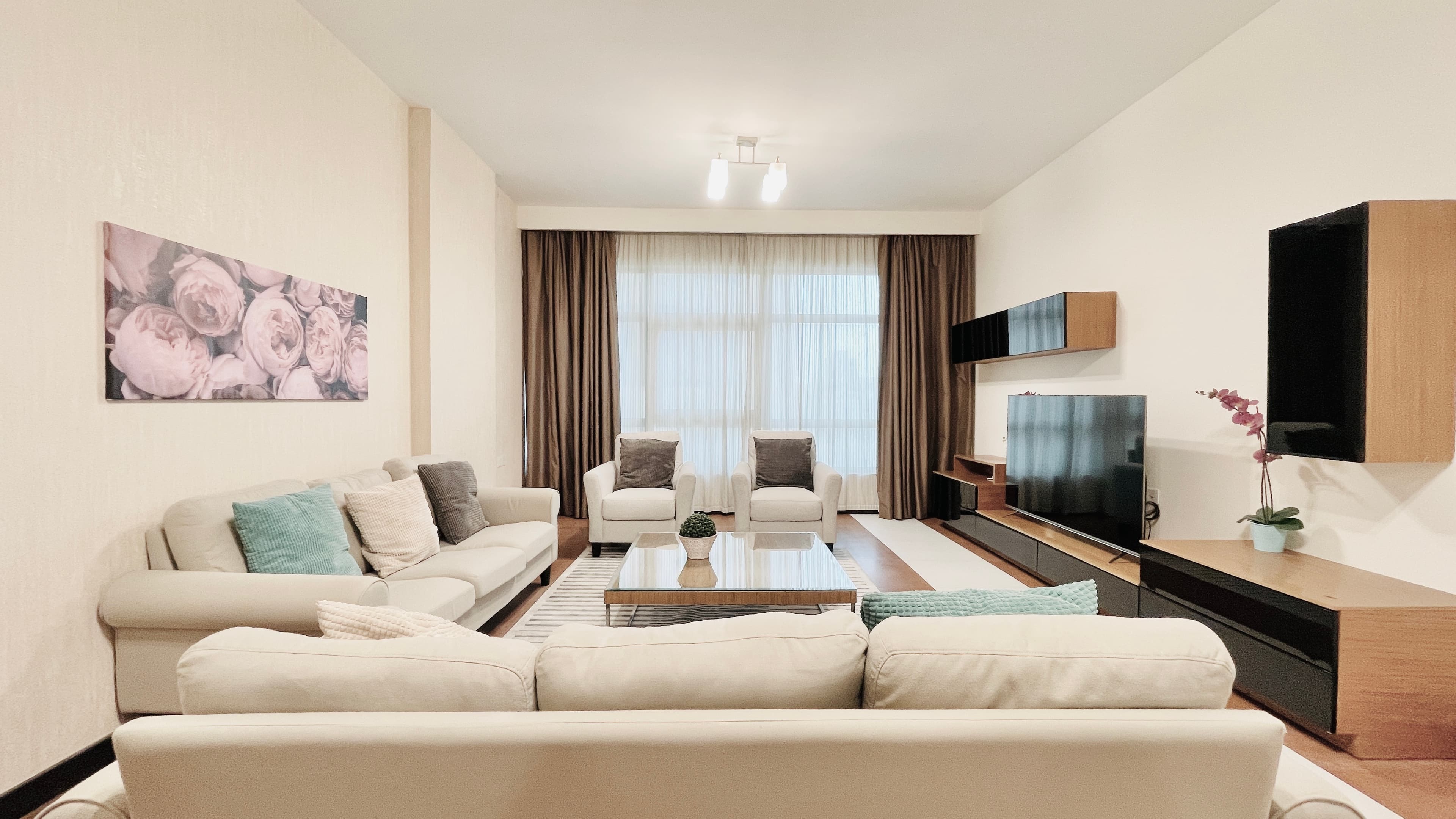 MODERN | BRIGHT LIGHT | SPACIOUS ROOMS | GREAT FACILITIES