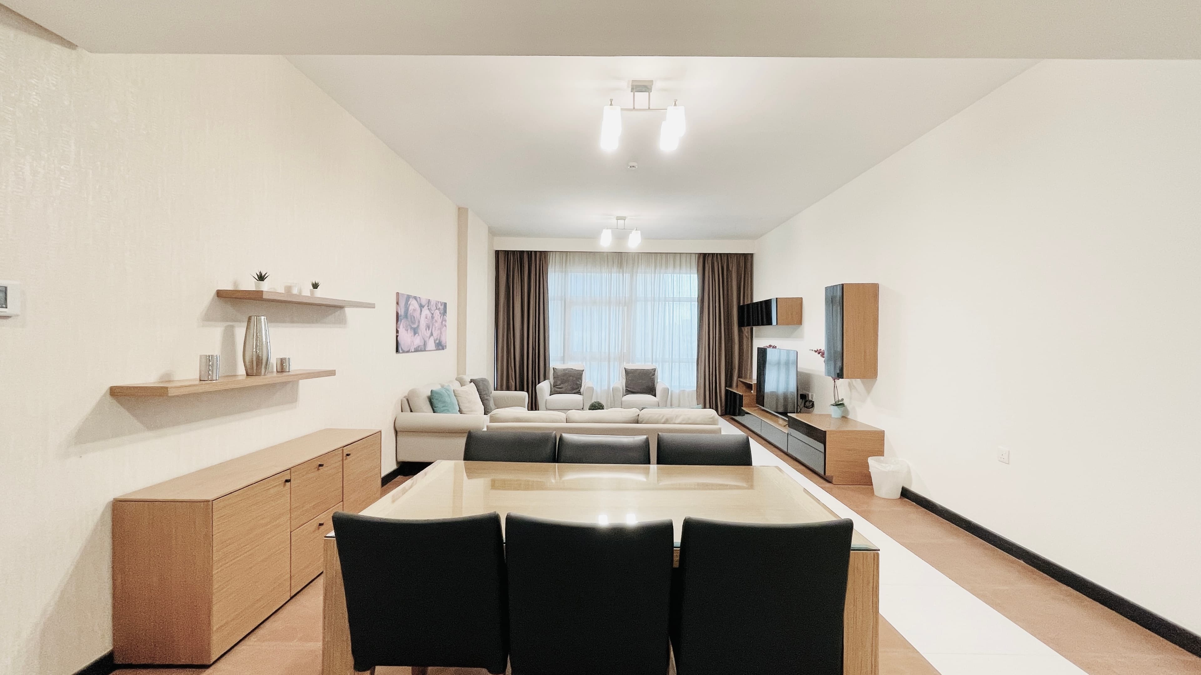 MODERN | BRIGHT LIGHT | SPACIOUS ROOMS | GREAT FACILITIES