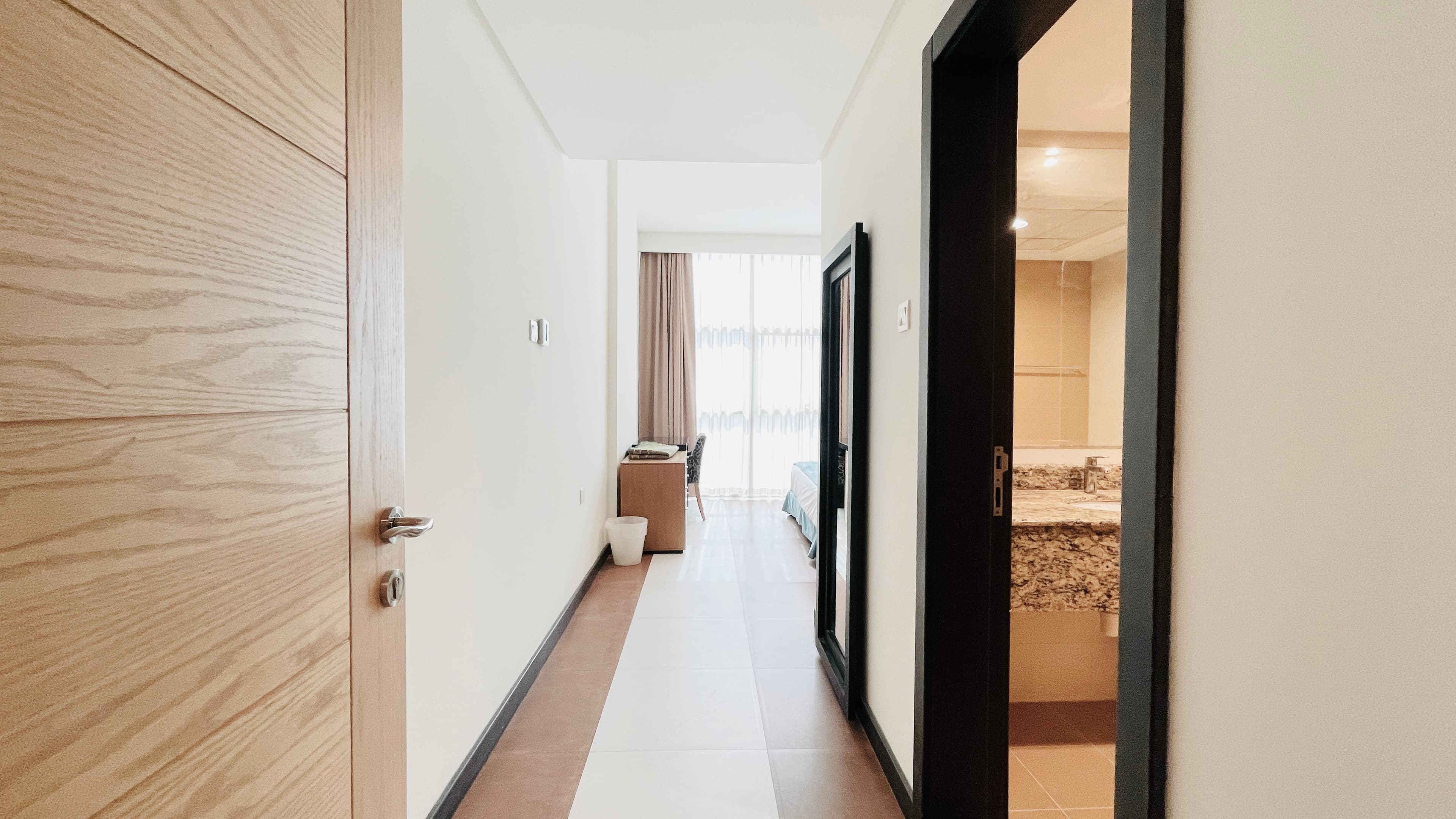 MODERN | BRIGHT LIGHT | SPACIOUS ROOMS | GREAT FACILITIES