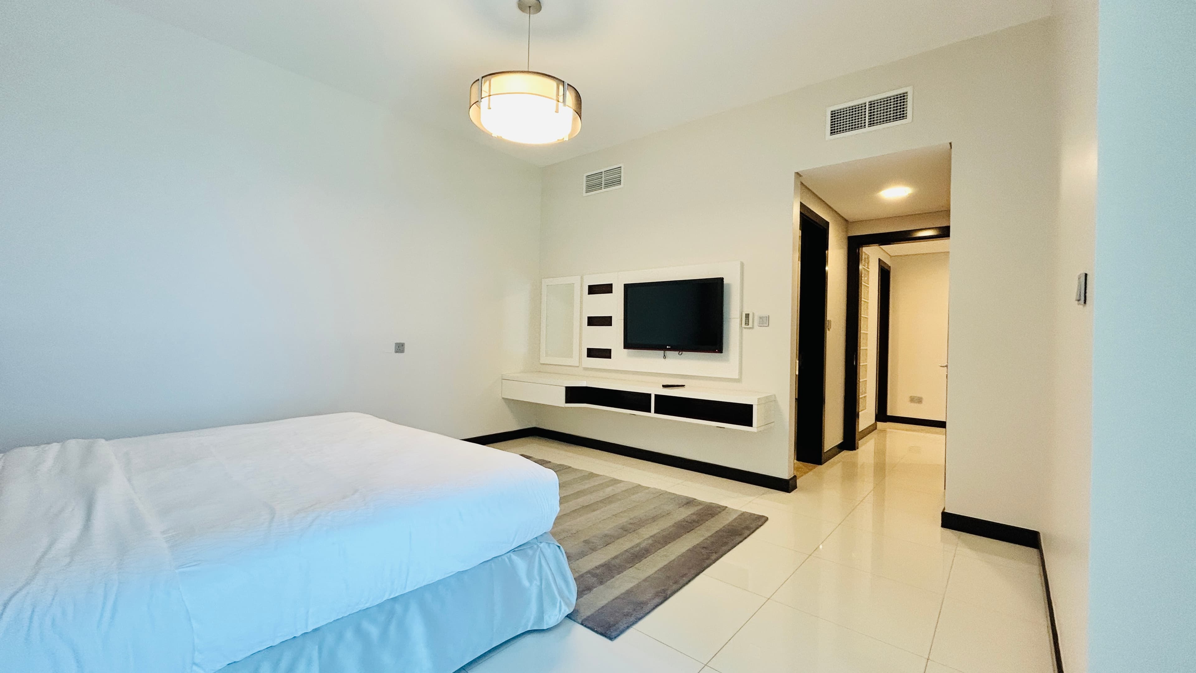 MODERN | SEA VIEW | BRIGHT LIGHT | HIGH-END AMENITIES
