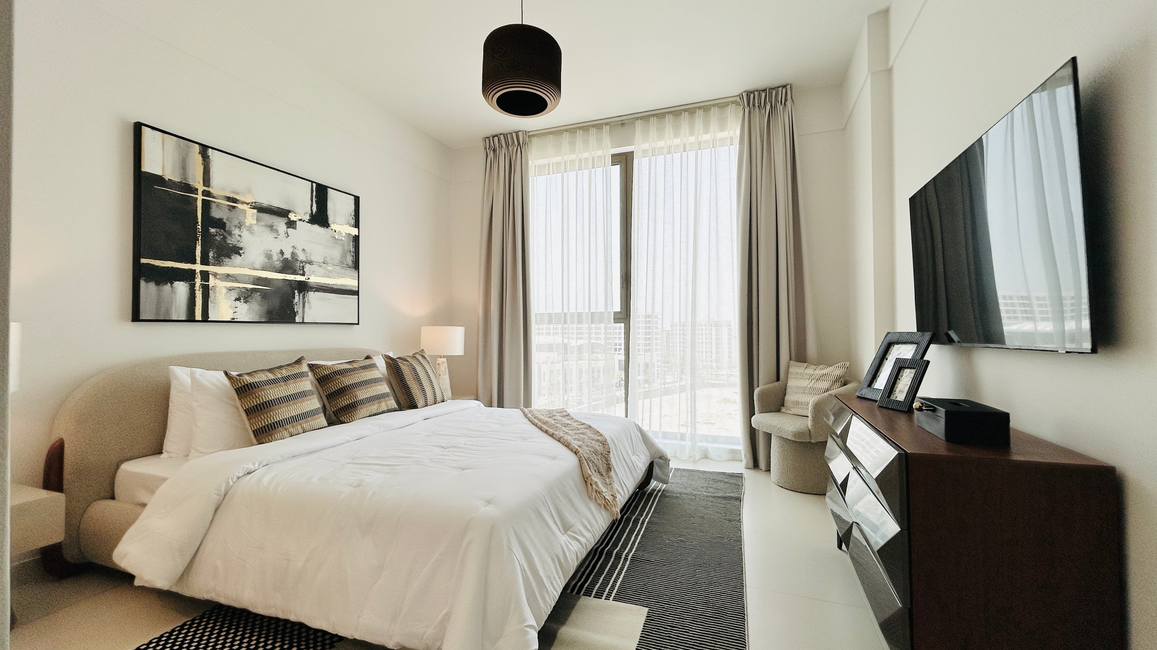 INSTALLMENT PLAN | SPACIOUS ROOMS | BEACHFRONT VIEW