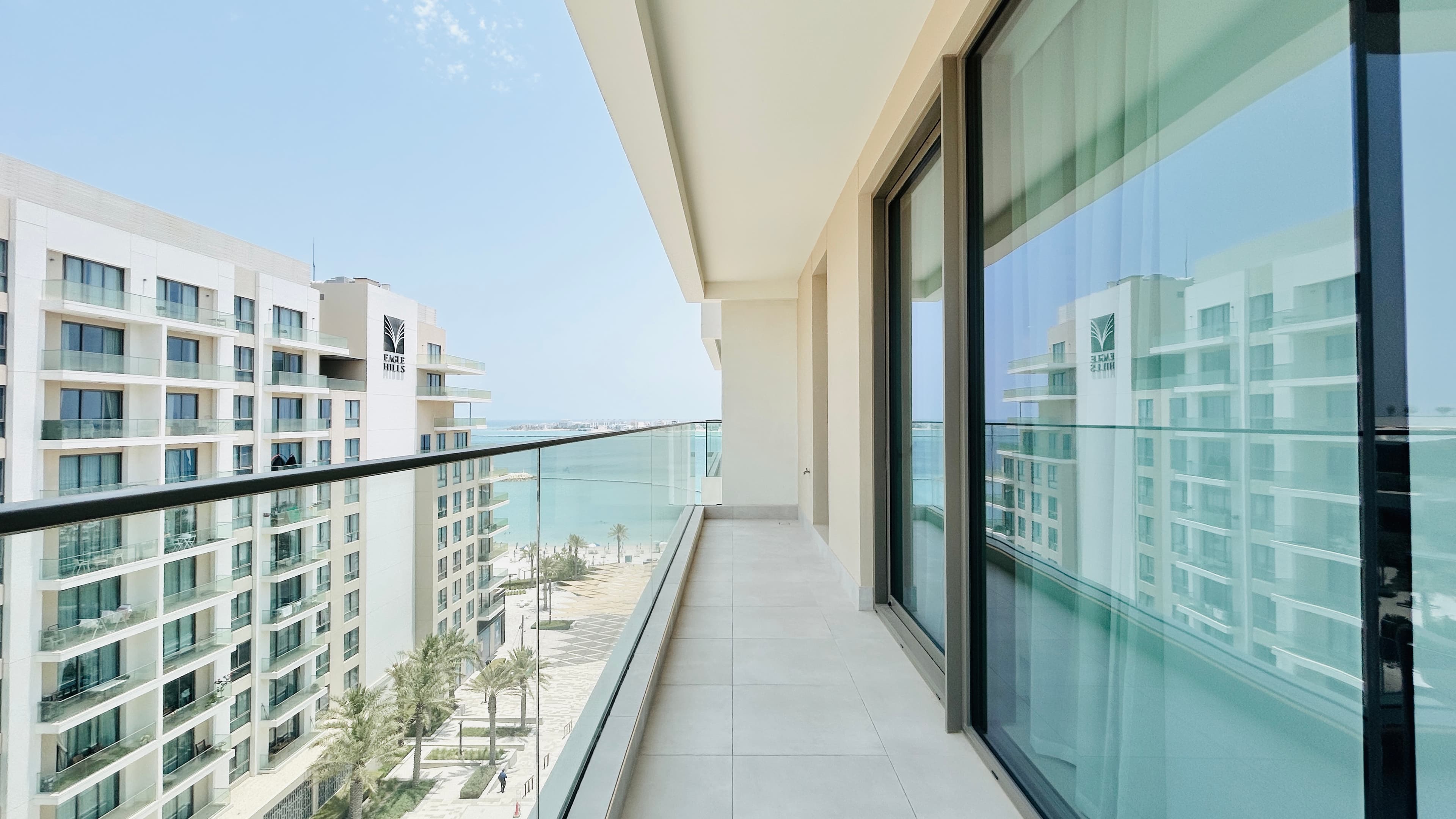 INSTALLMENT PLAN | SPACIOUS ROOMS | BEACHFRONT VIEW
