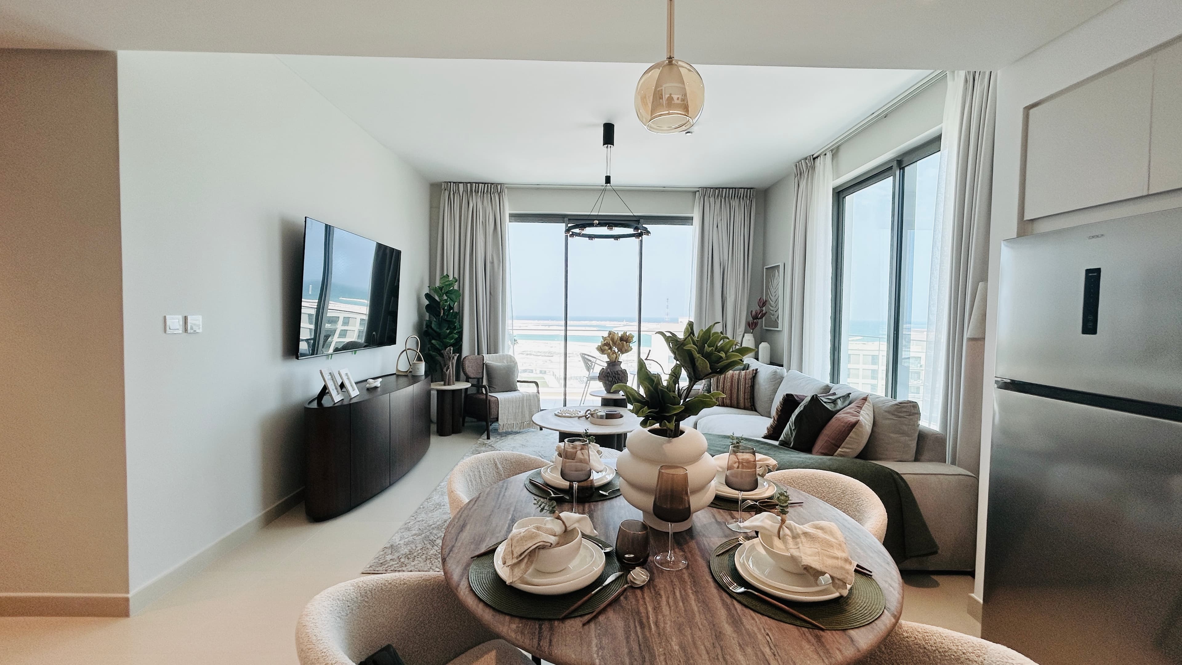 STUNNING VIEWS | INSTALLMENT PLAN | SPACIOUS ROOMS
