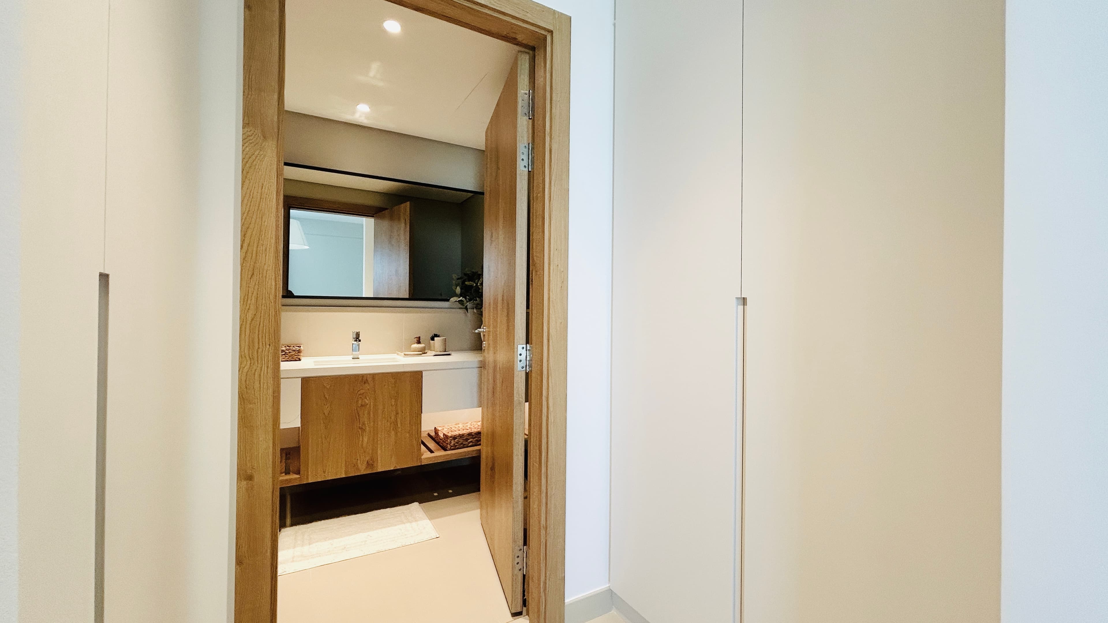 STUNNING VIEWS | INSTALLMENT PLAN | SPACIOUS ROOMS