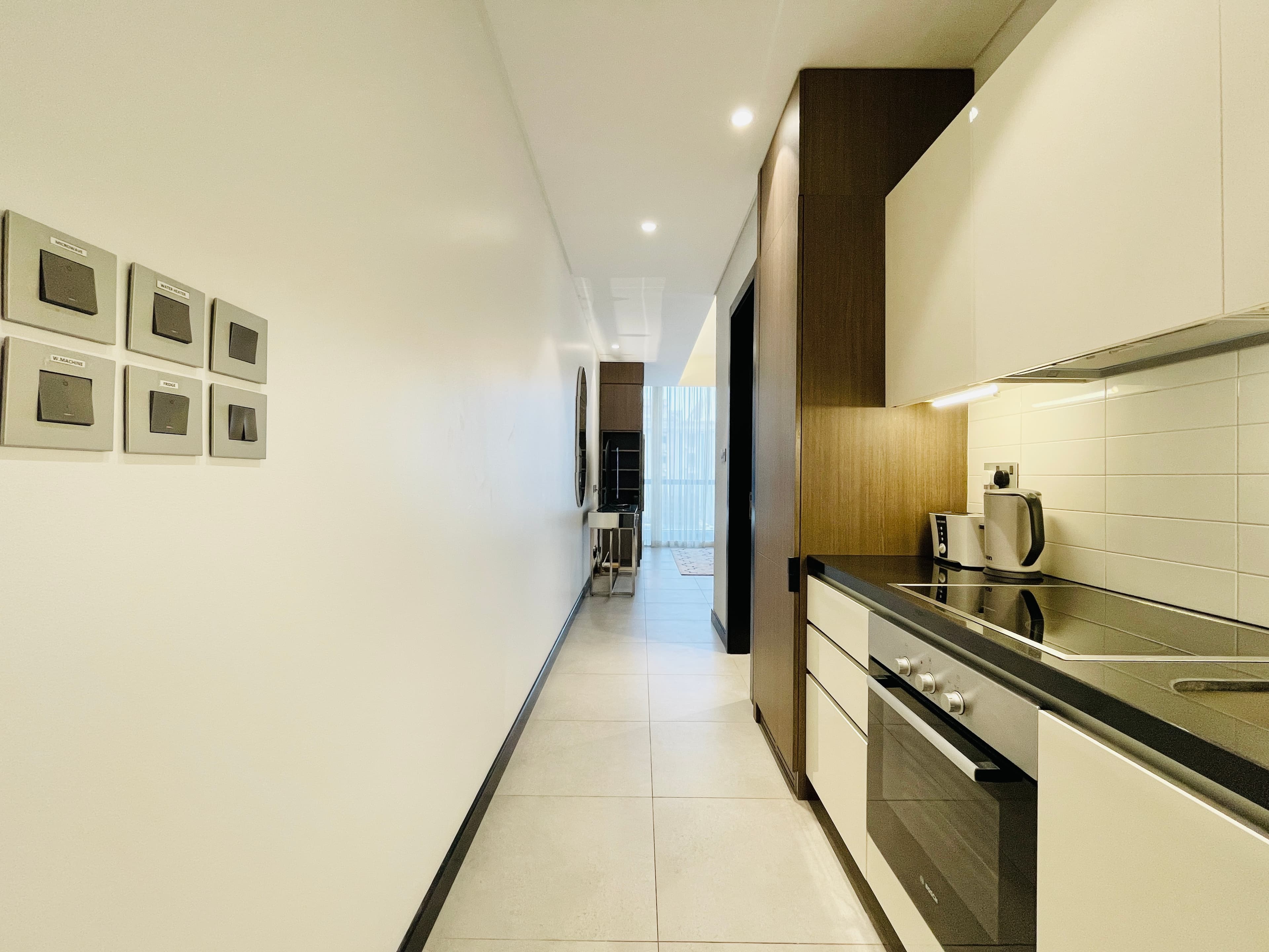 LUXURY | GREAT FACILITIES | CITY VIEW | BALCONY