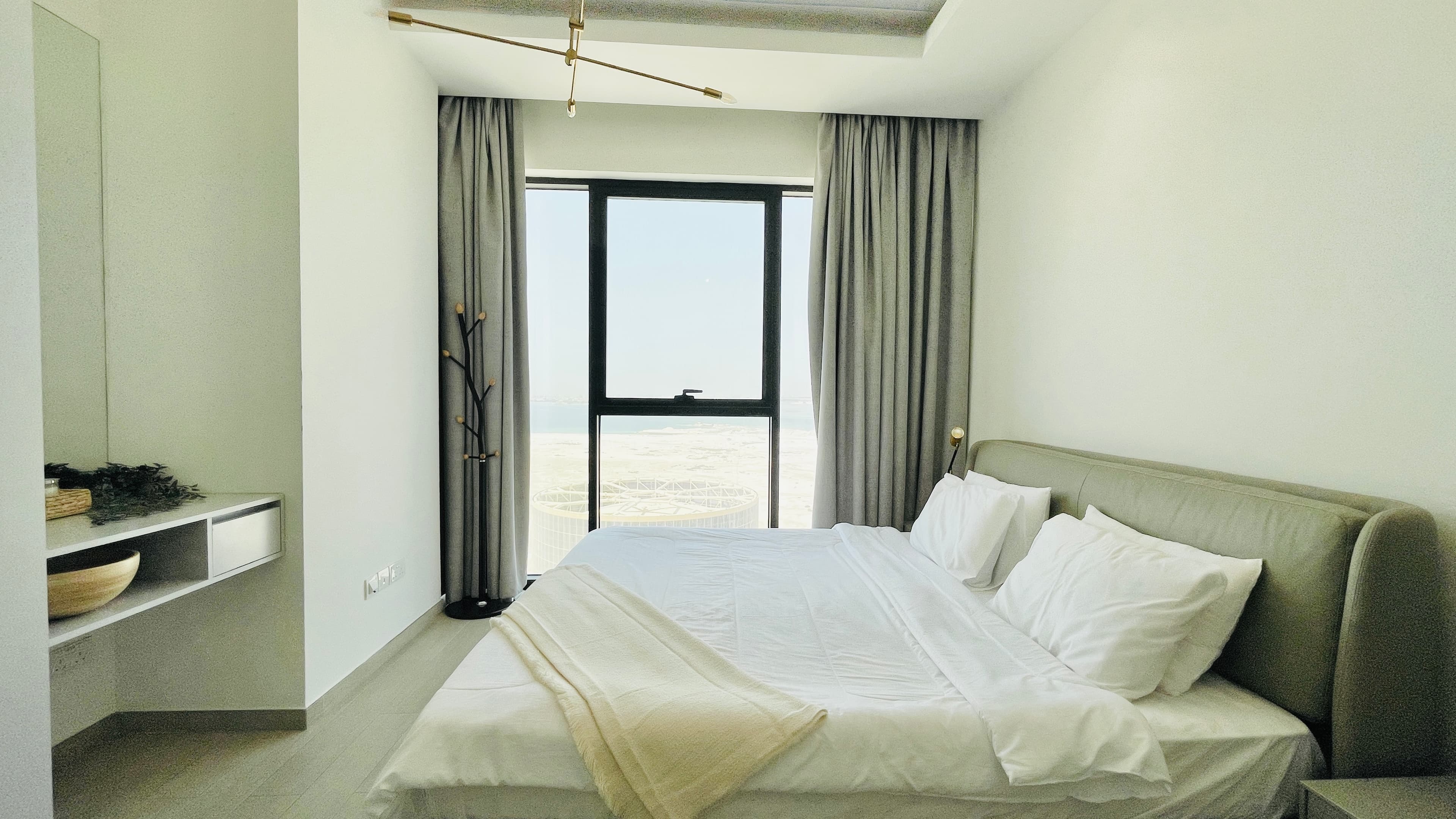 SEAVIEW | SPACIOUS ROOMS | GREAT FACILITIES