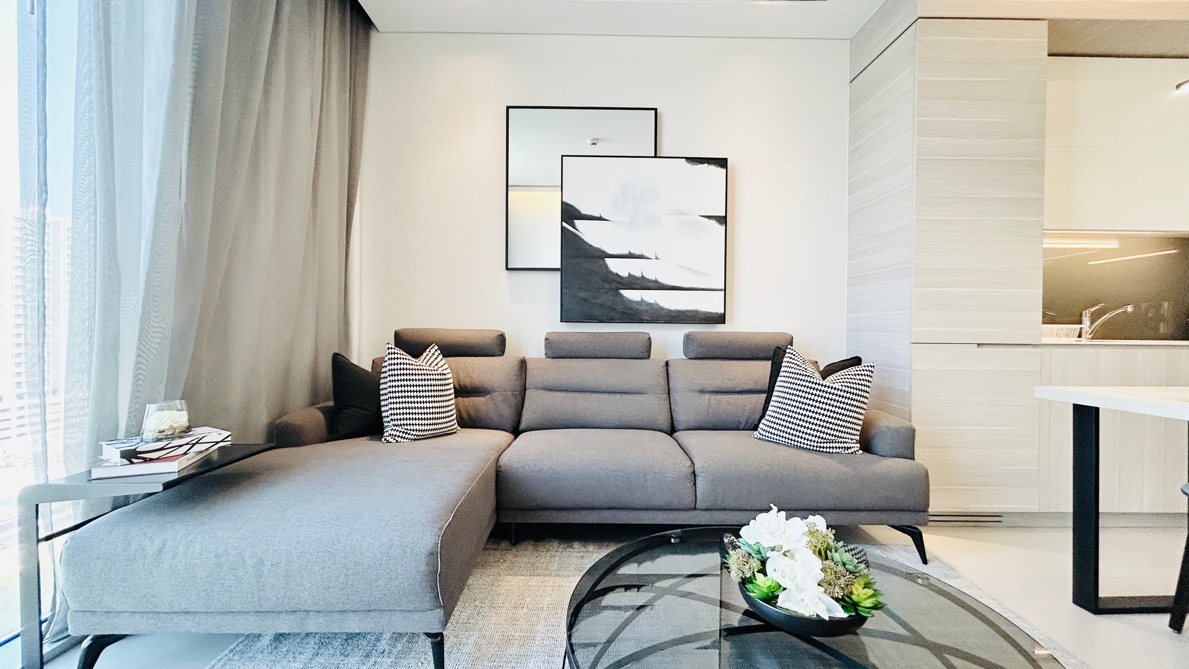 LOW PRICE | LUXURY | SEA VIEW | BALCONY
