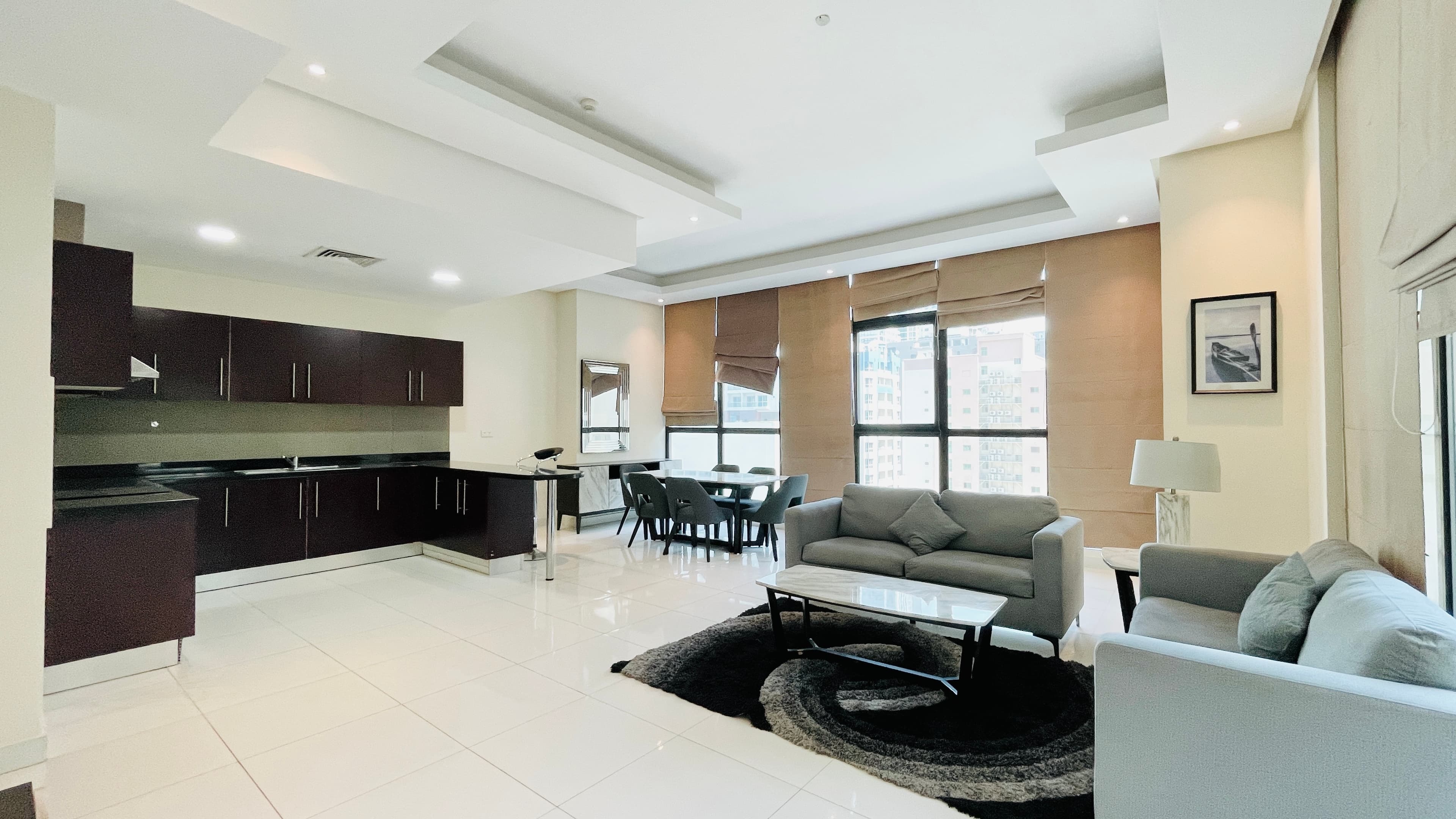 GREAT FACILITIES | SPACIOUS ROOMS | BALCONY | CITYVIEW