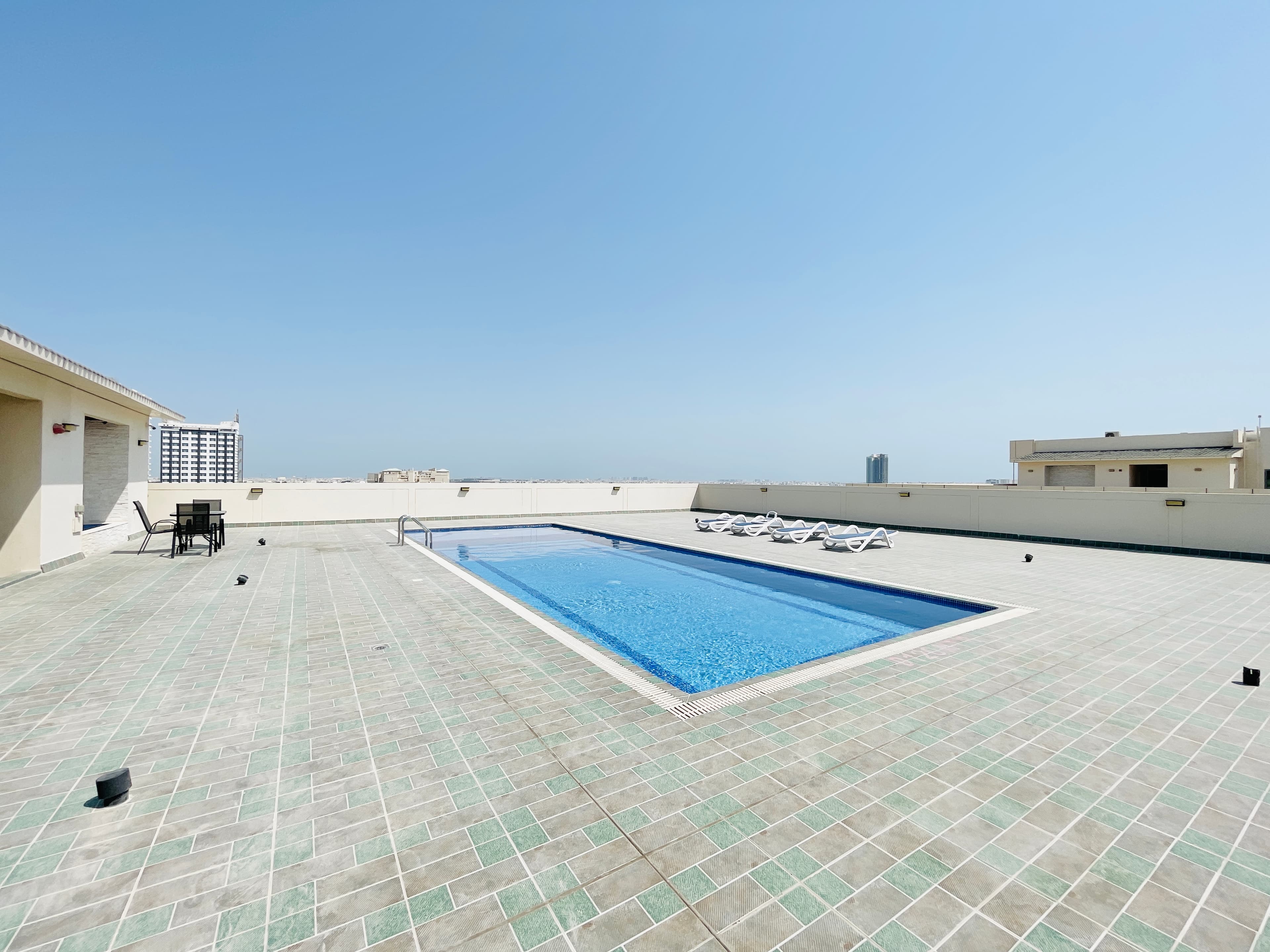 BRAND NEW | HOUSEKEEPING | SPACIOUS ROOMS | BALCONY