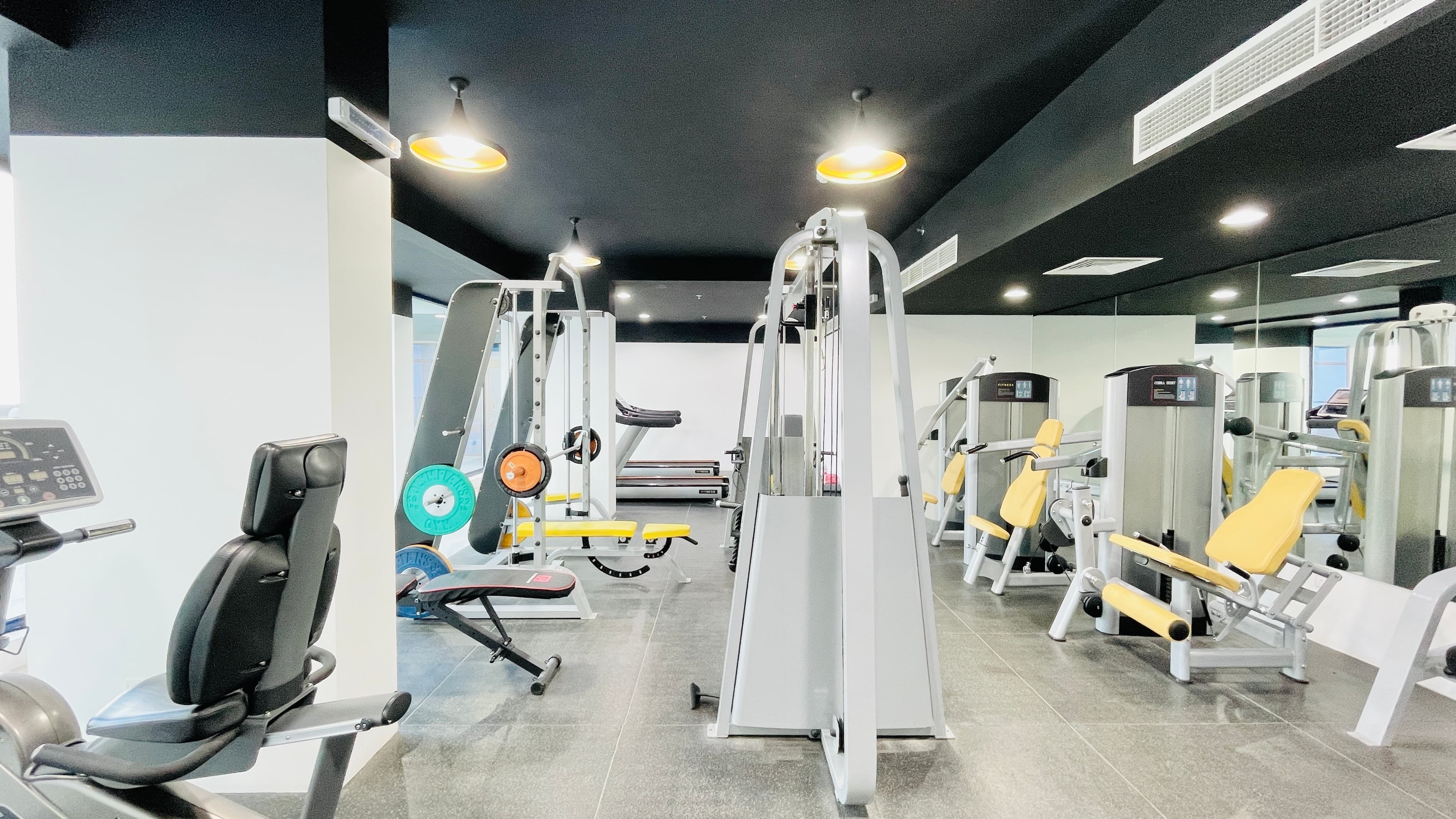 MODERN | SPACIOUS ROOMS | GREAT FACILITIES