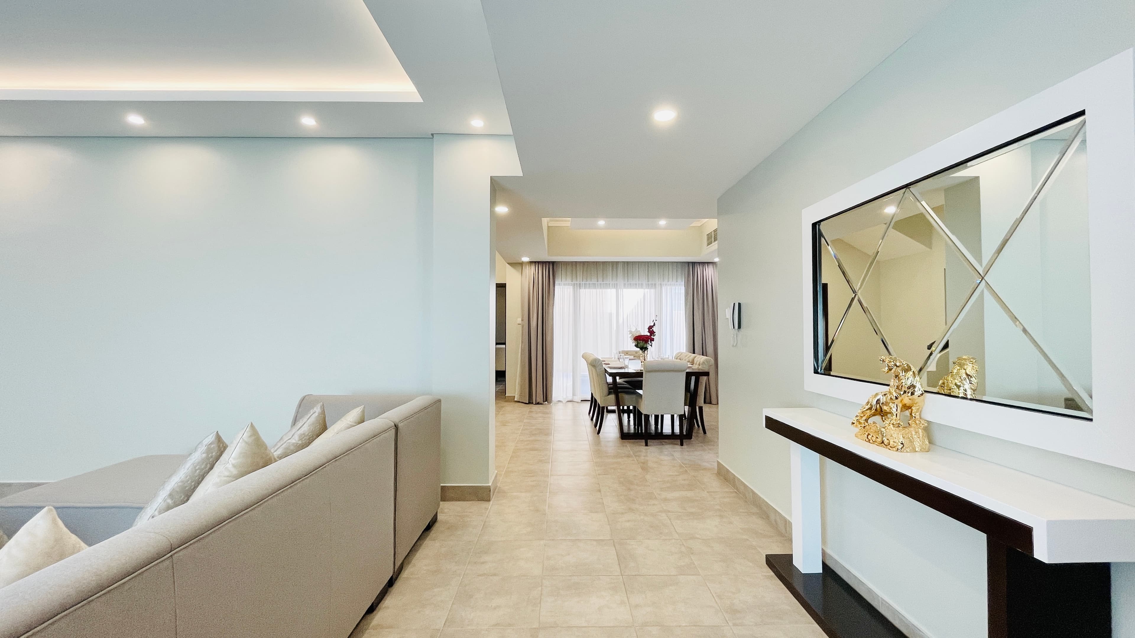 PRIVATE POOL | BIG TERRACE | SPACIOUS ROOMS | GARAGE