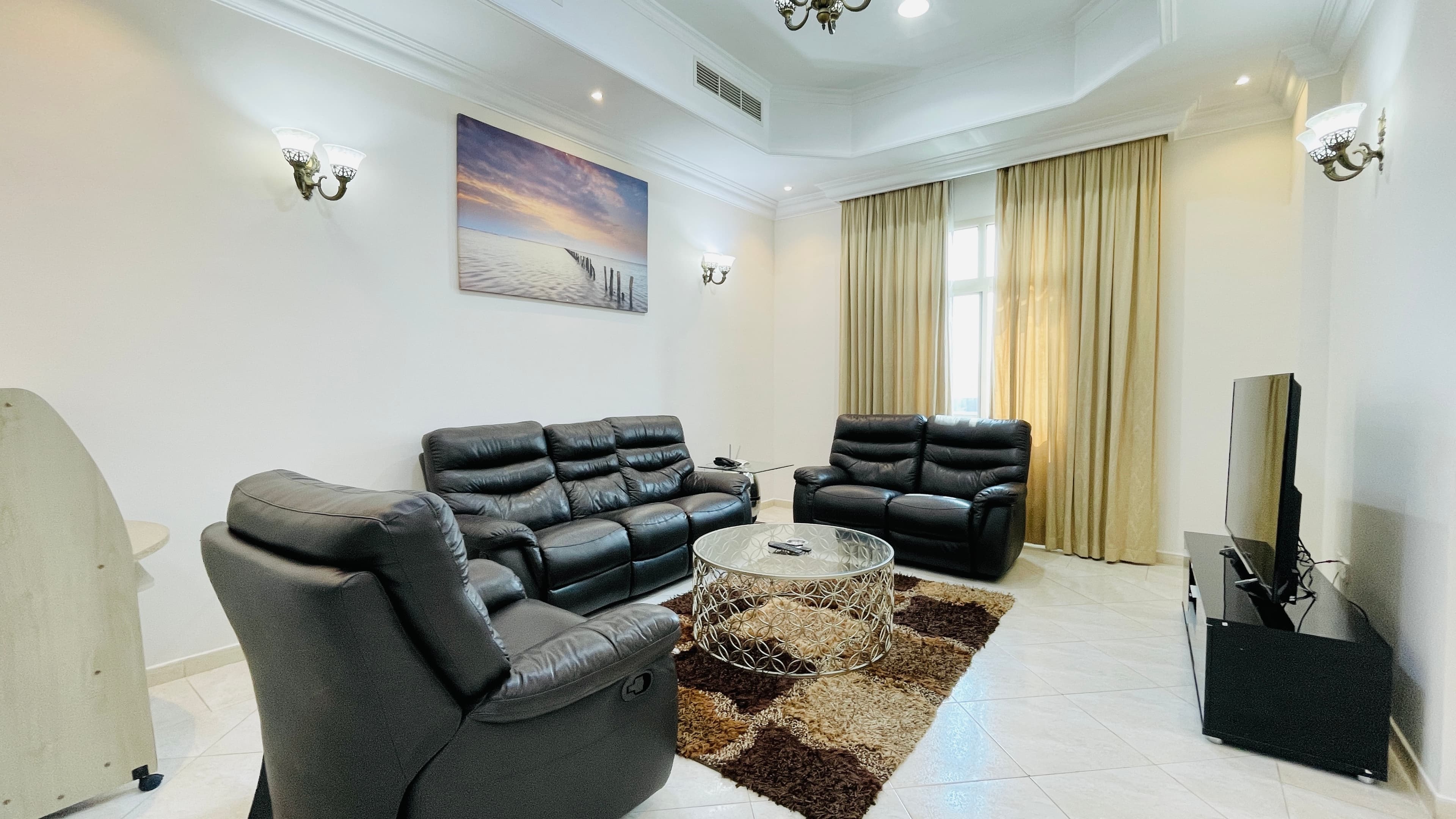 SPACIOUS ROOMS | CITY VIEW | GREAT FACILITIES