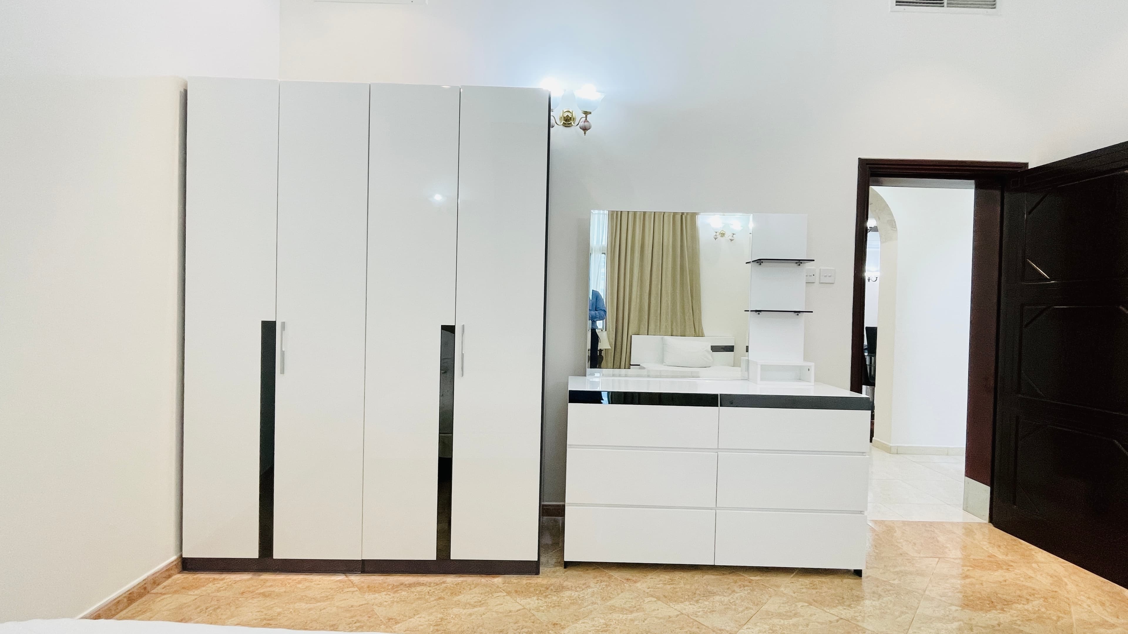 SPACIOUS ROOMS | CITY VIEW | GREAT FACILITIES