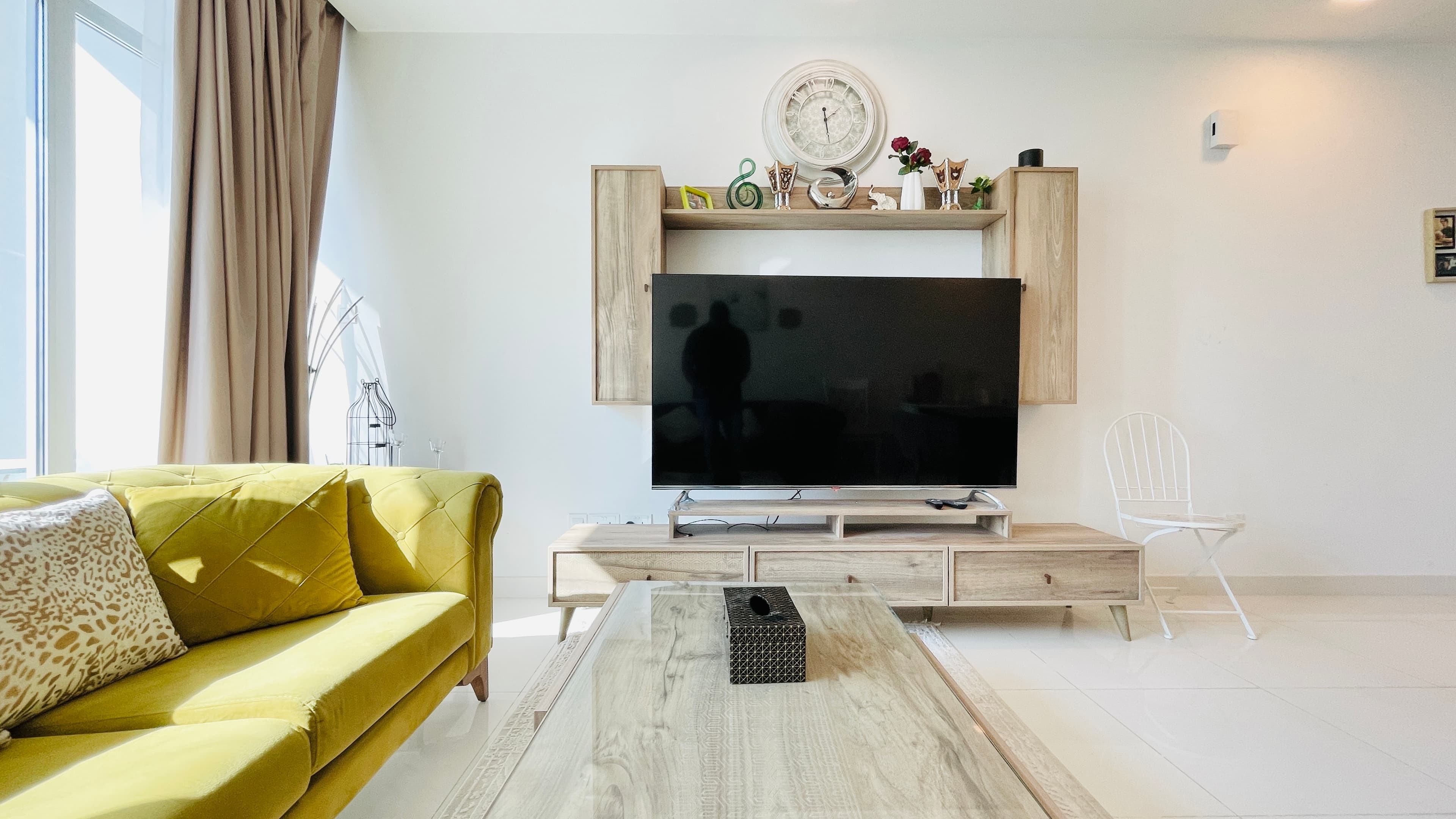 MODERN | SPACIOUS ROOMS | BALCONY | CITY VIEW