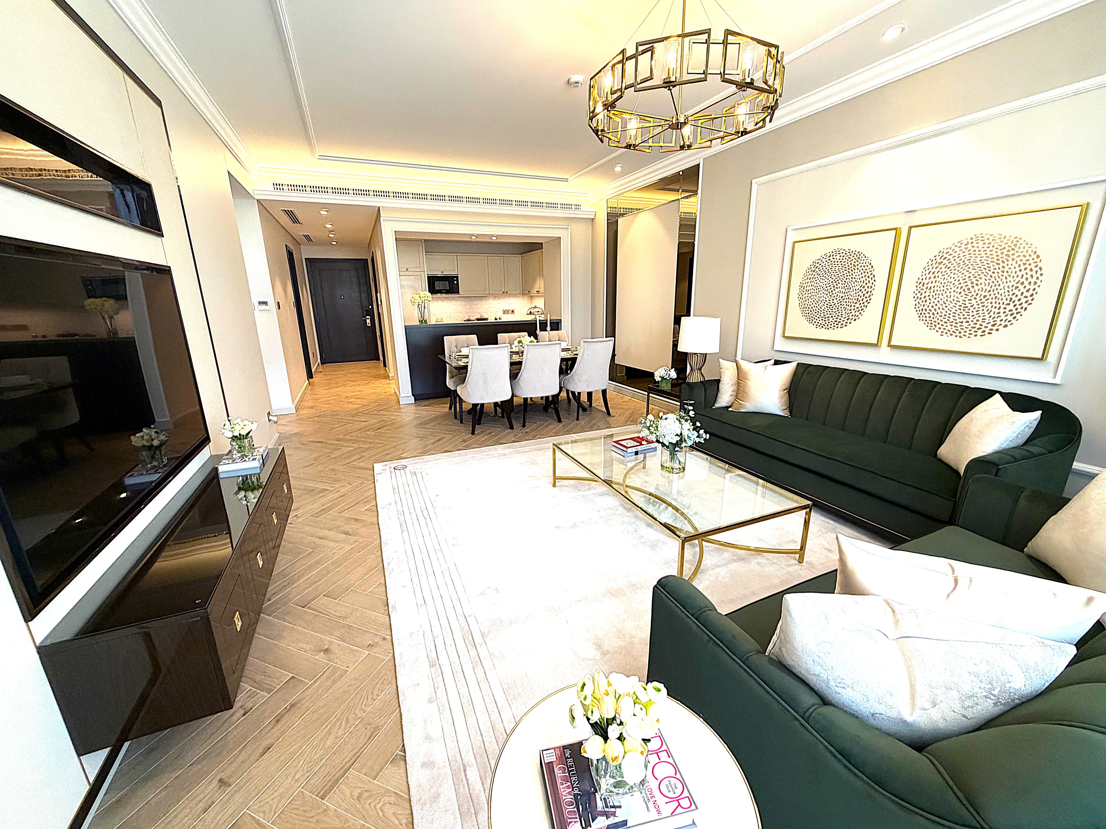 Brand New Chic Apartment – Balcony, Navy Approved