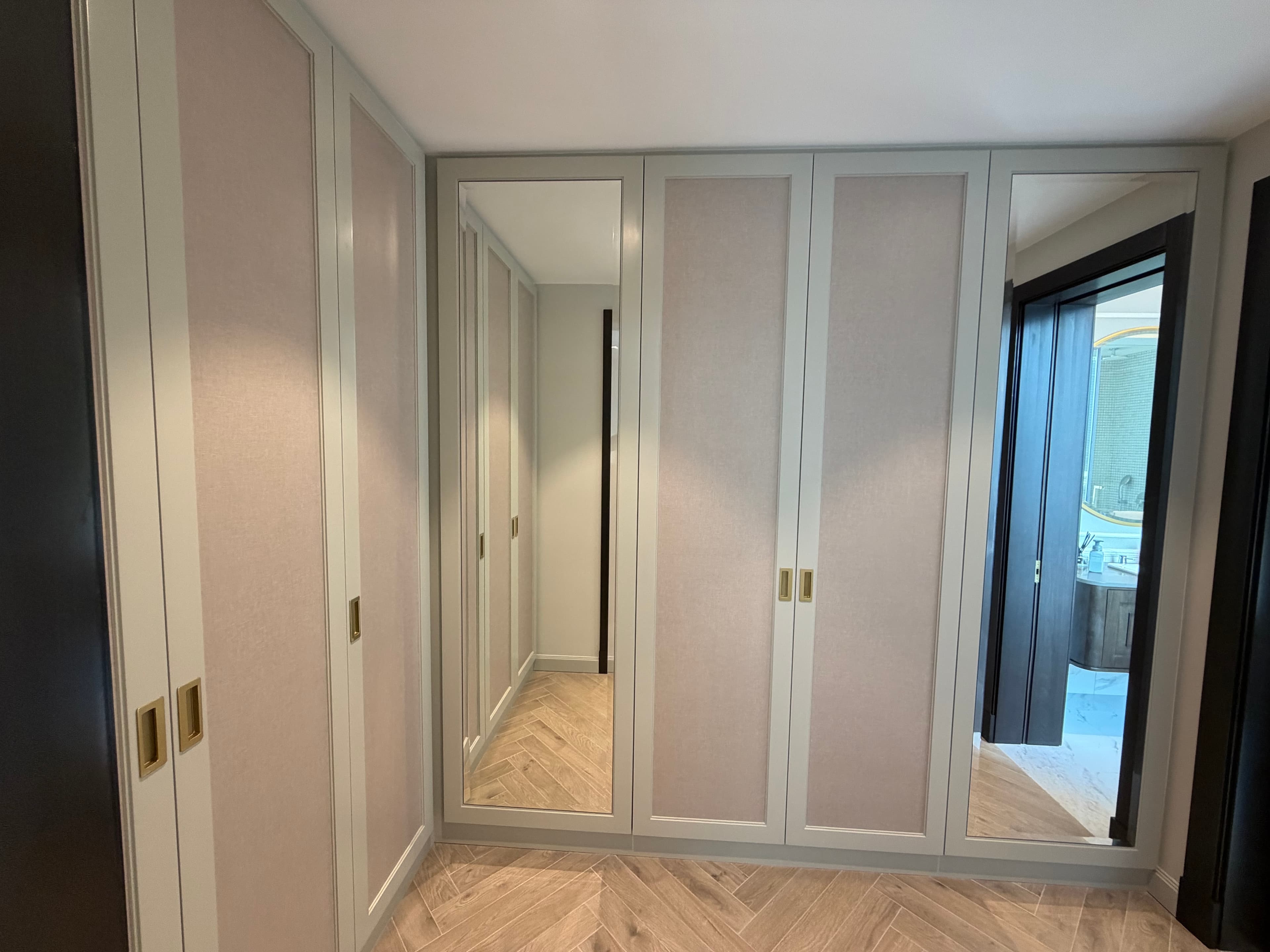 Brand New Chic Apartment – Balcony, Navy Approved