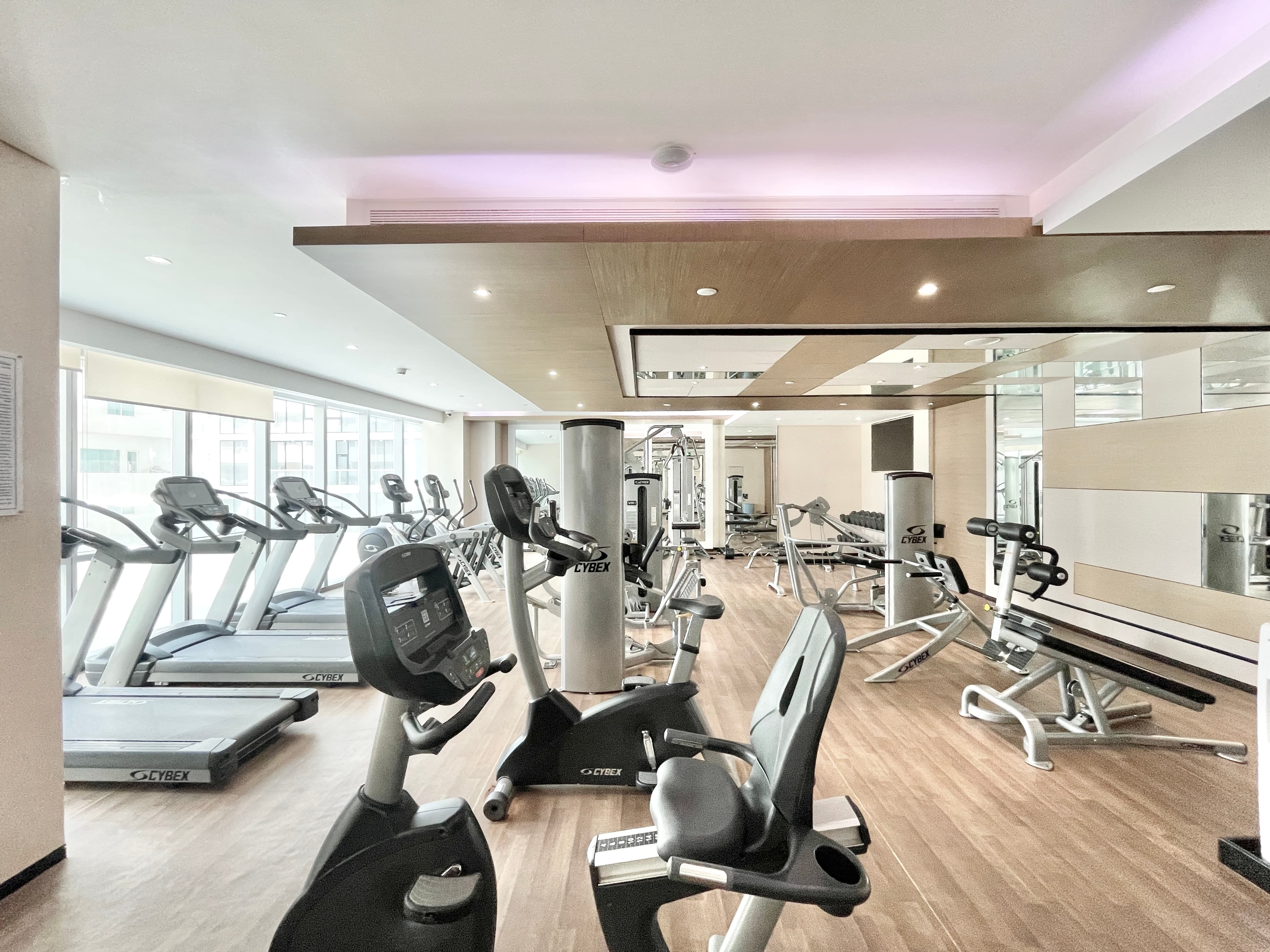 MODERN | PARTIAL CITY/SEA VIEW | BRIGHT LIGHT | AMENITIES