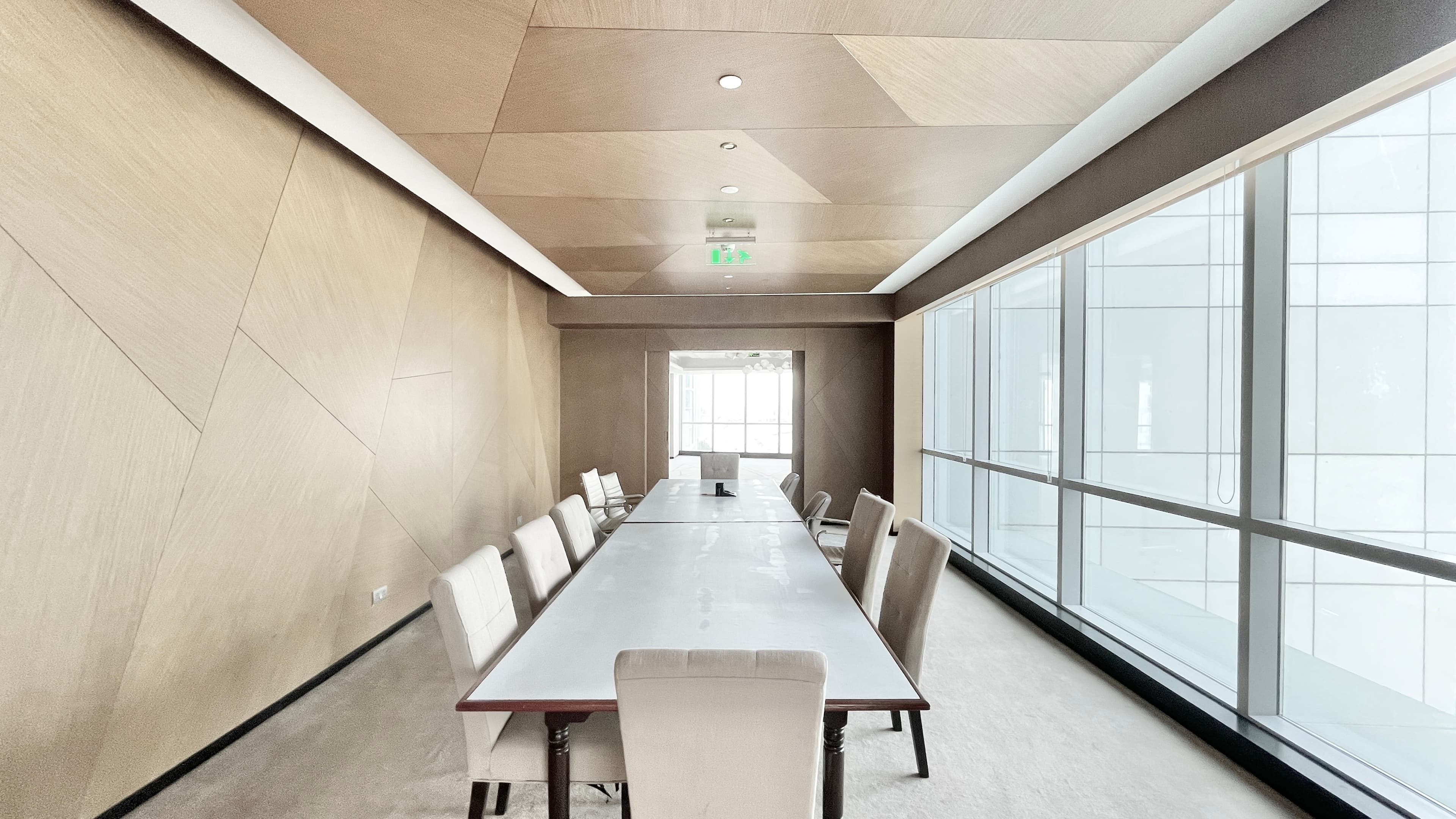 MODERN | CITY/SEA VIEW | BRIGHT LIGHT | AMENITIES