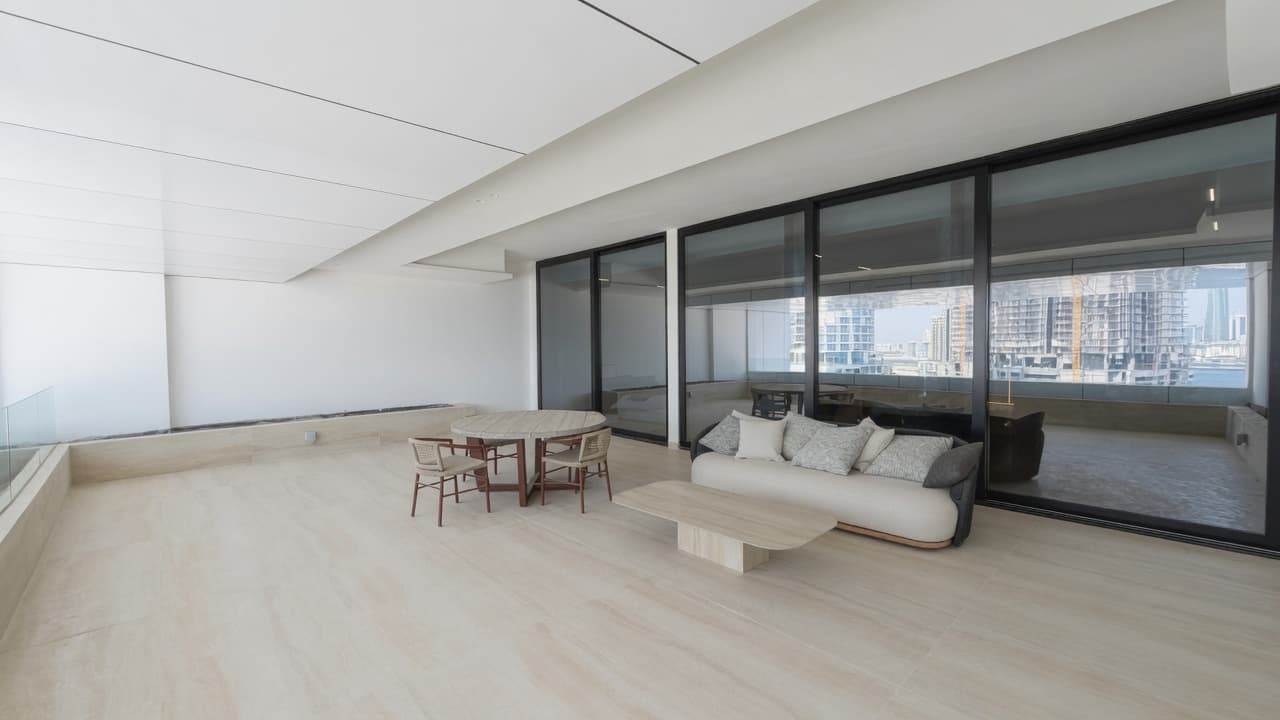 Spacious | Private Terrace | Modern | Beach View