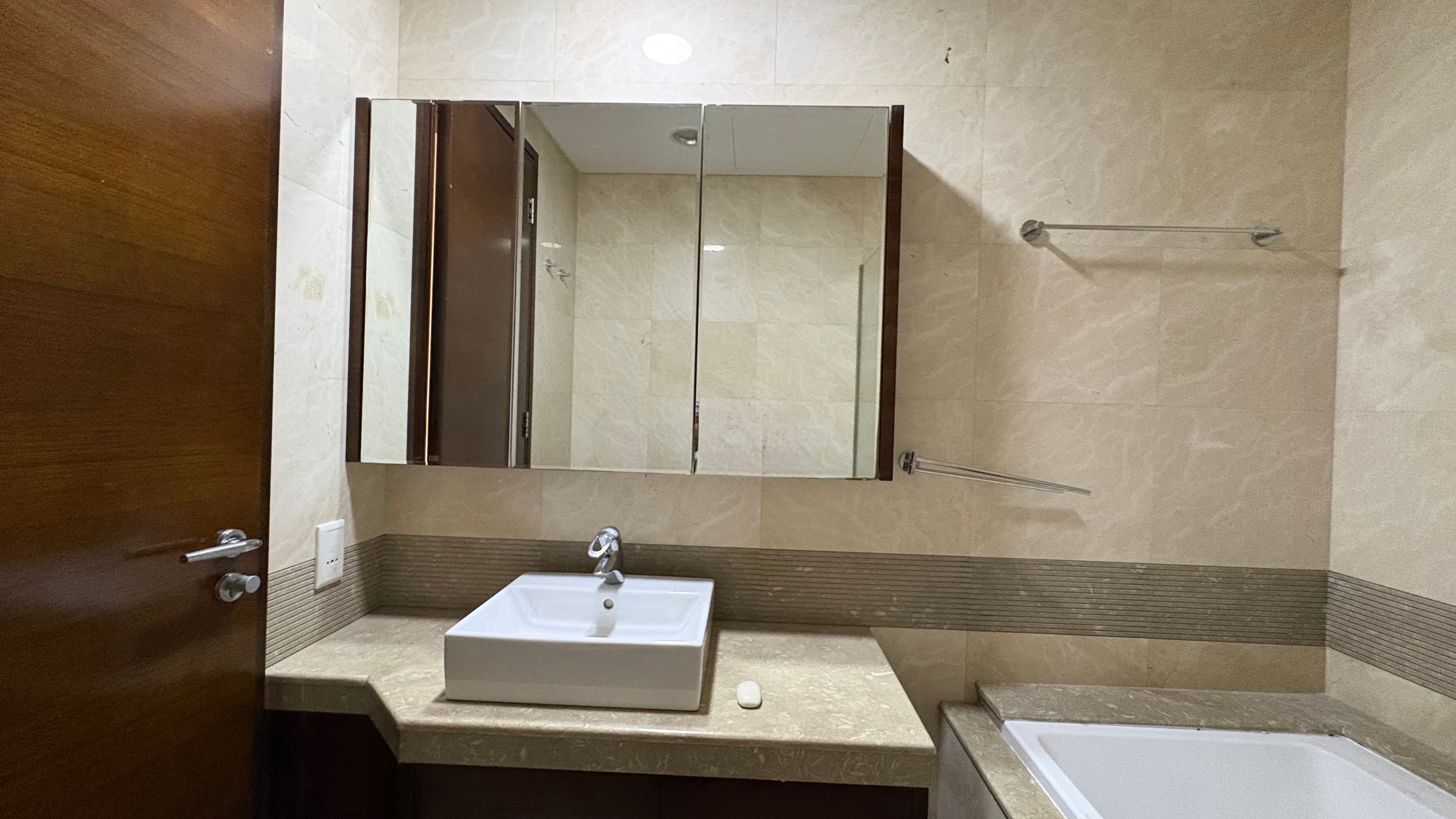 SEA VIEW | HOT DEAL | PETS ALLOWED | REEF ISLAND