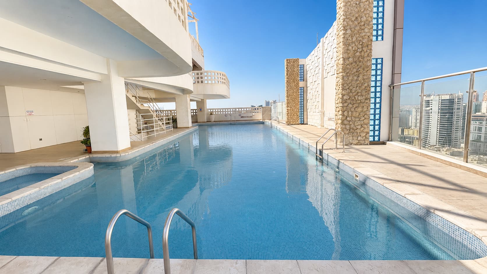 PET FRIENDLY | SPACIOUS | PREMIUM LIFESTYLE