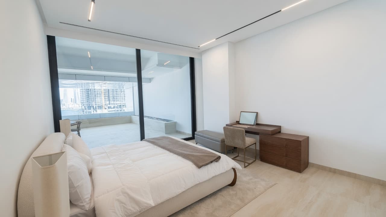 Spacious | Private Terrace | Modern | Beach View