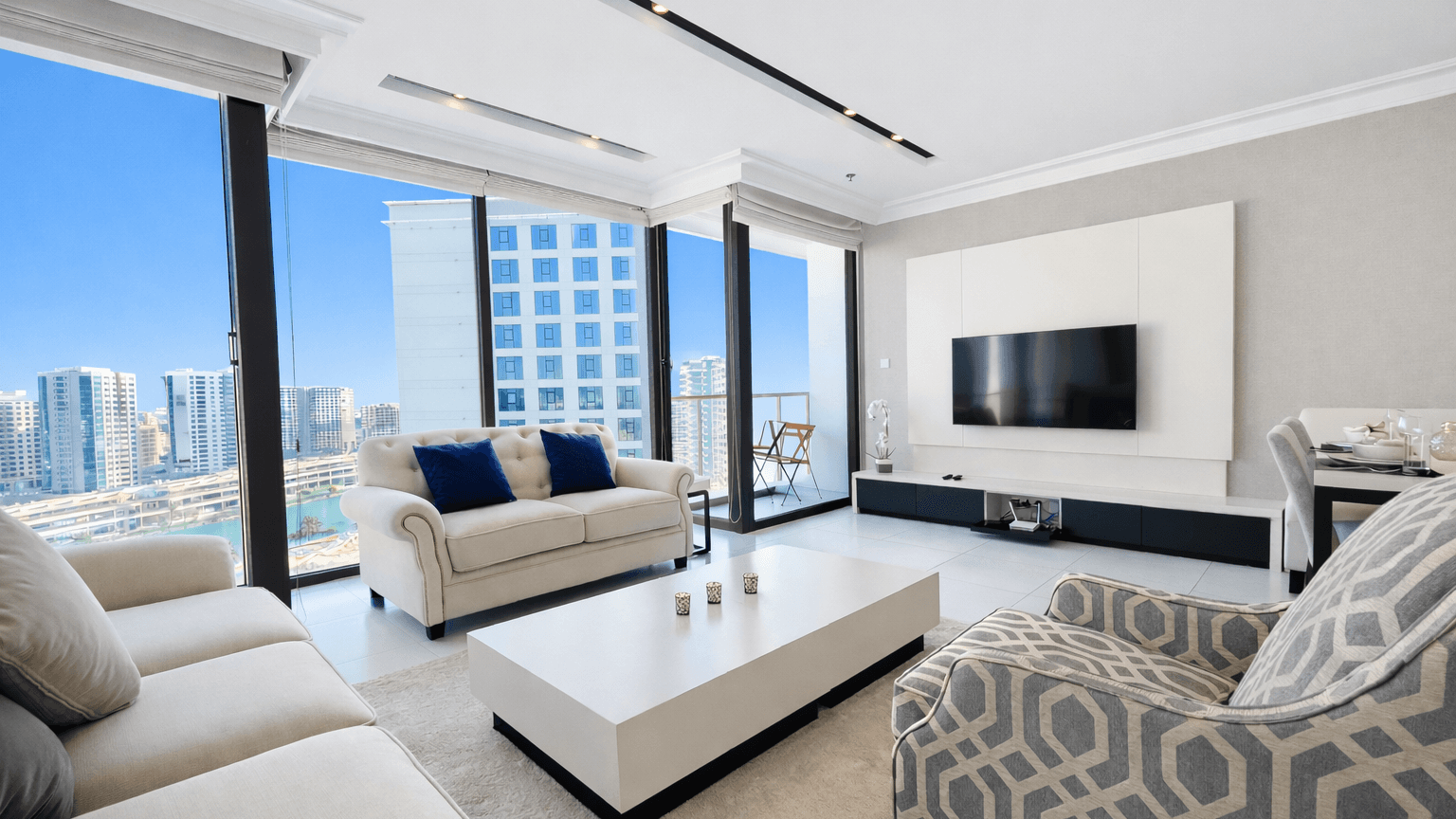 2BR For Rent | Lagoon View | Wifi and housekeeping