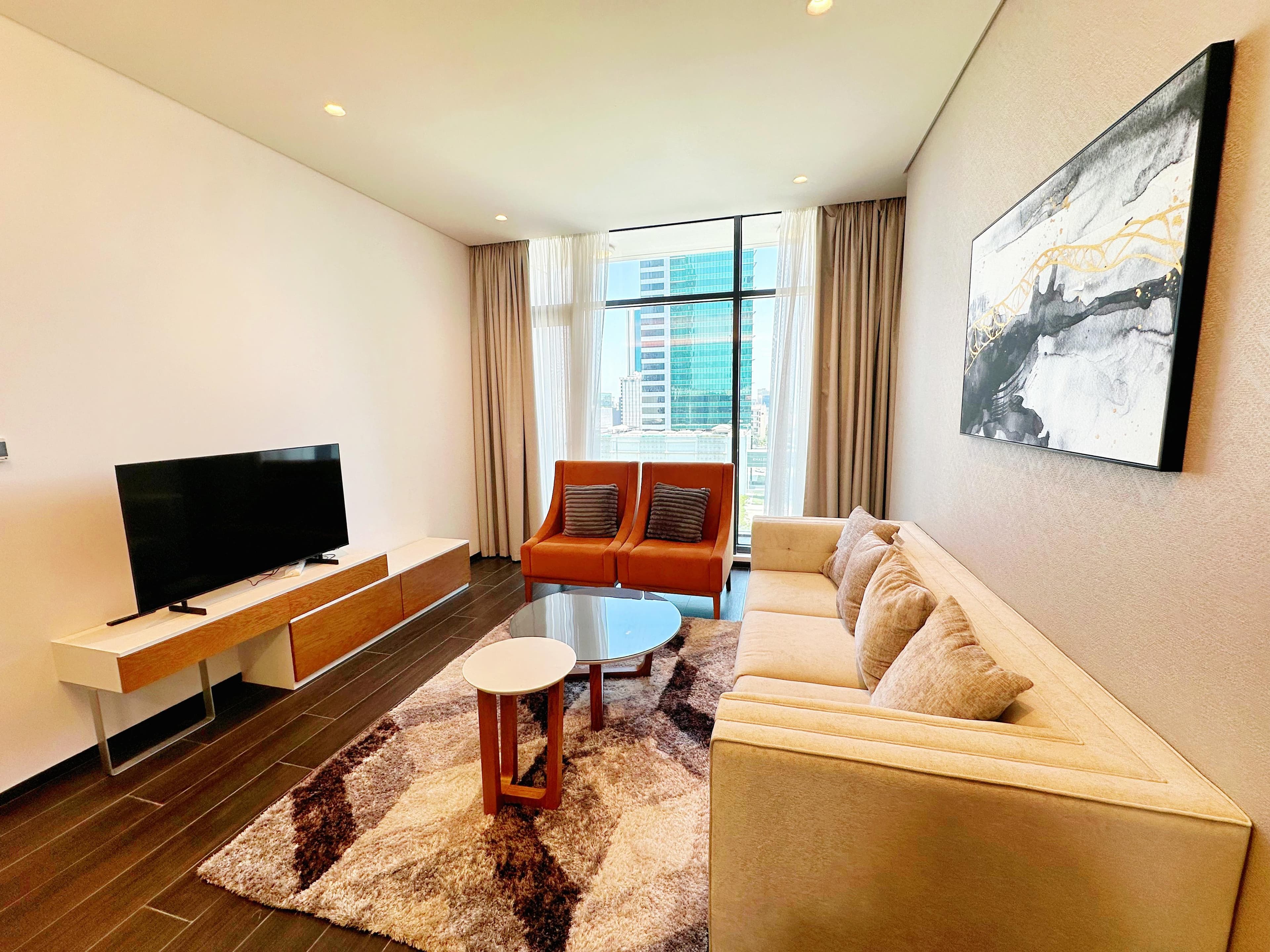 One Bedroom Apartment with Luxury Furnishing