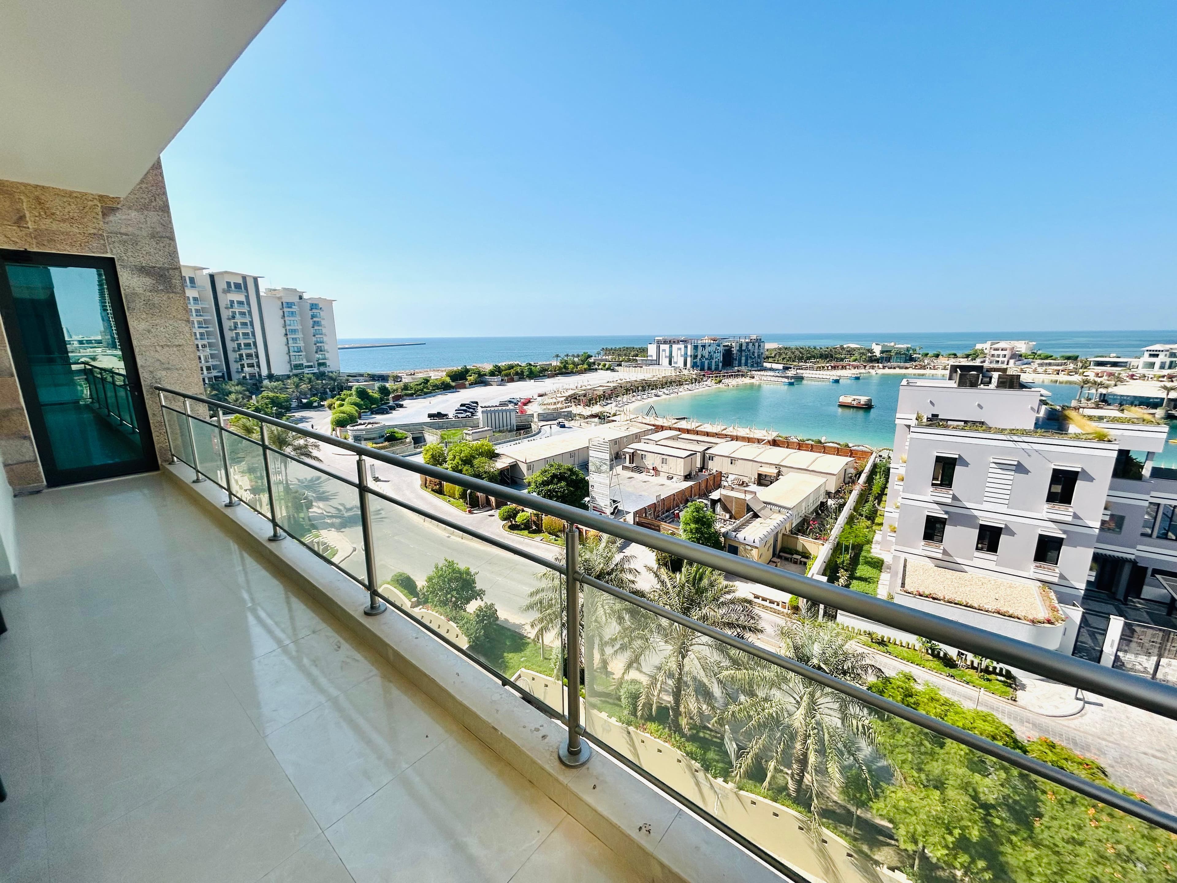 Brand New Two bedrooms Semi furnished in Reef Ilsand