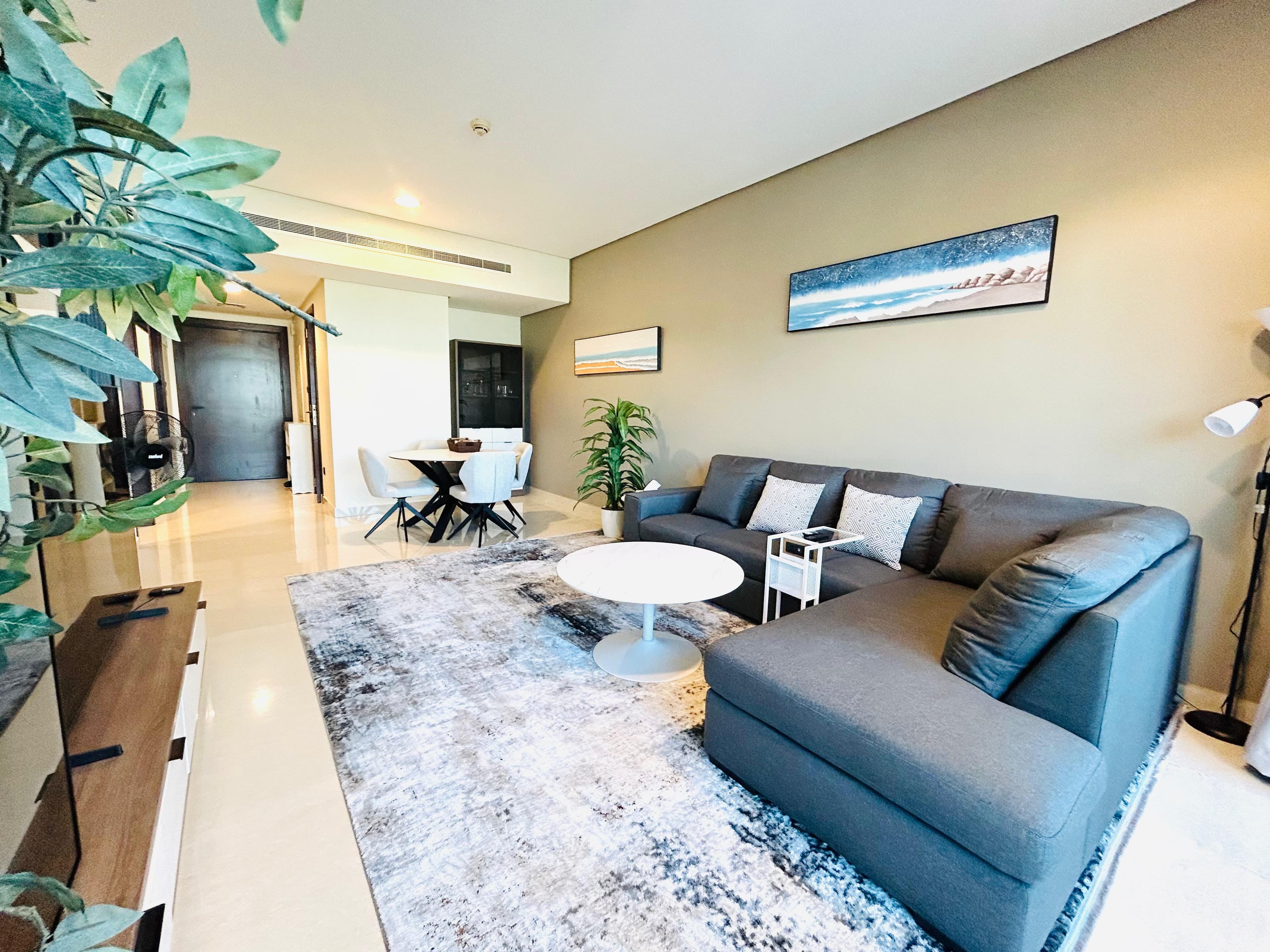 Brand new Large One bedroom in Reef Island