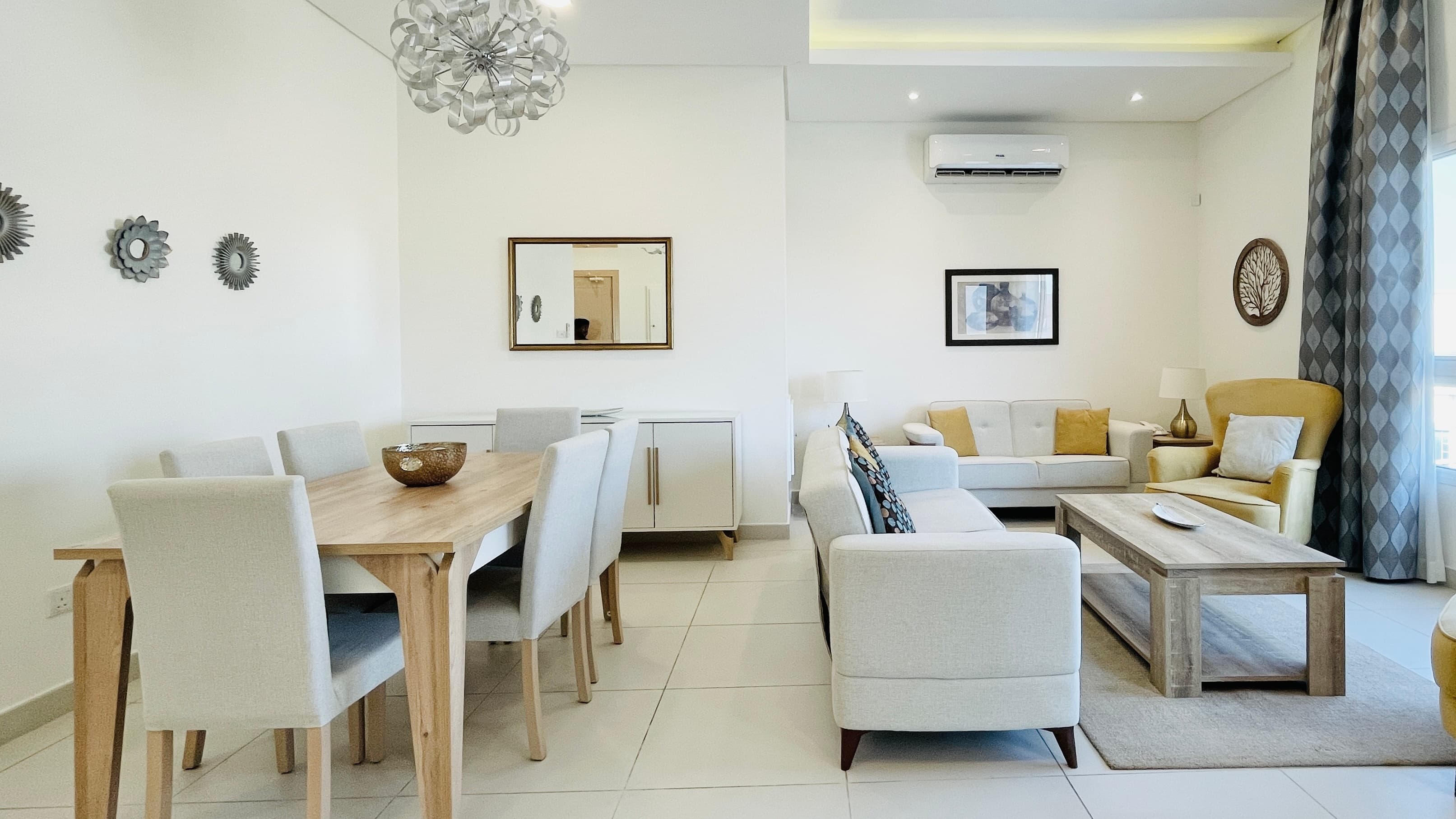 NAVY APPROVED | HOUSEKEEPING | BALCONY | MODERN