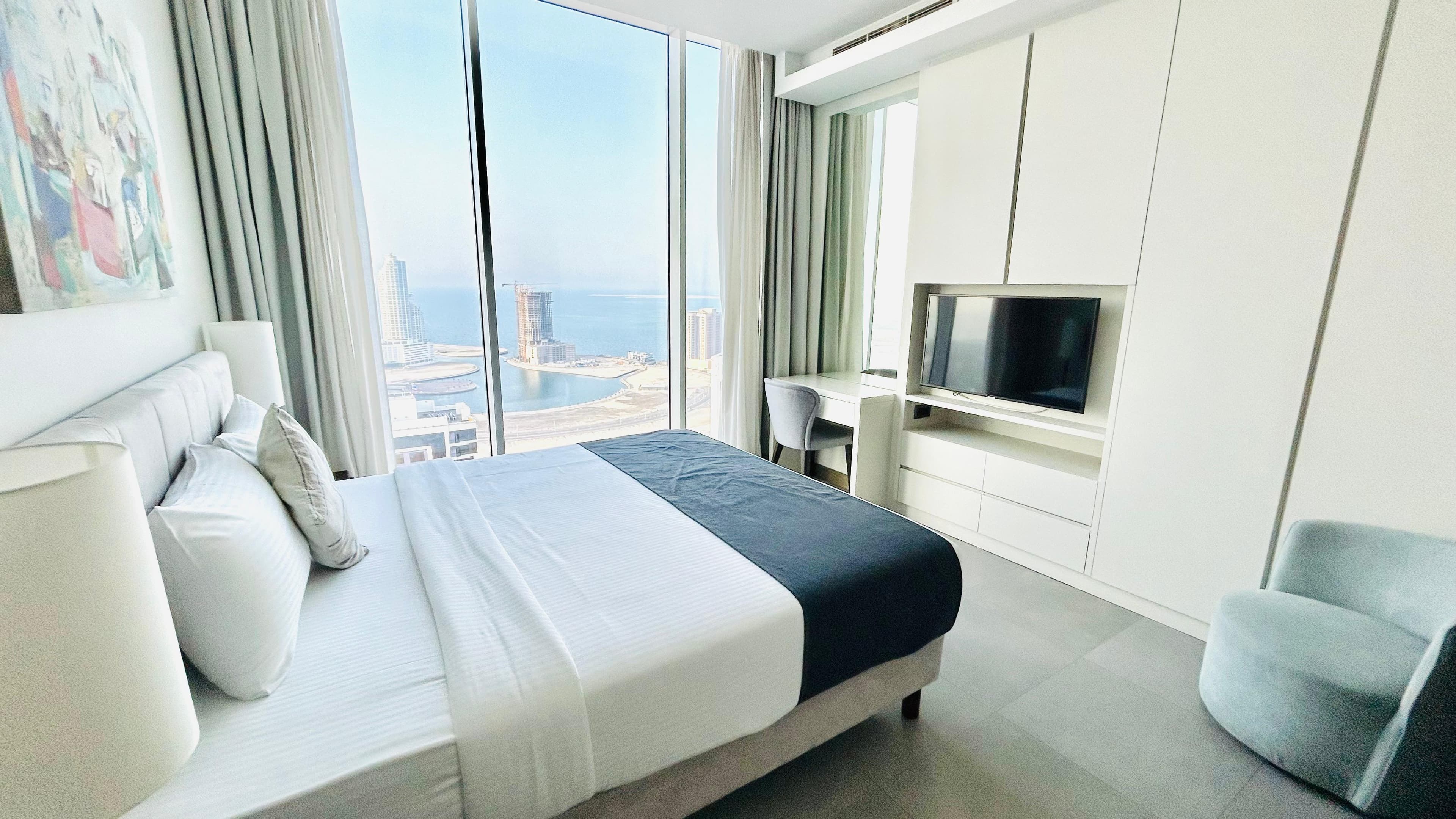 Luxury One bedroom Sea view apartment in Seef area.